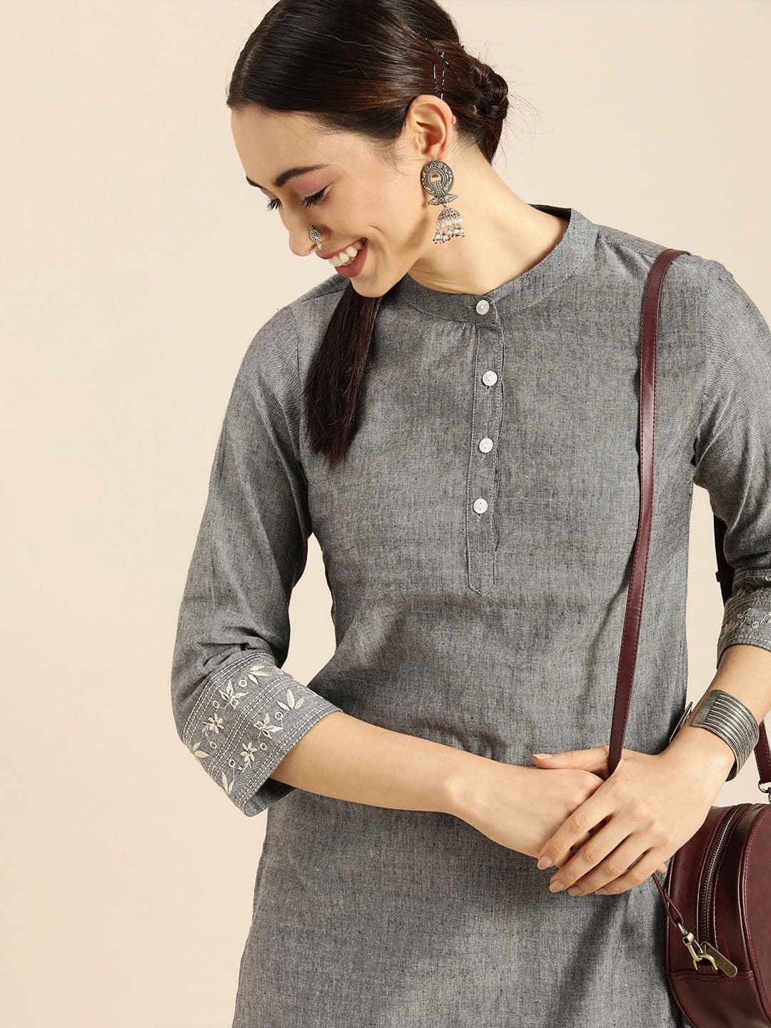 Anouk Women Grey Thread Work Kurta - view 1