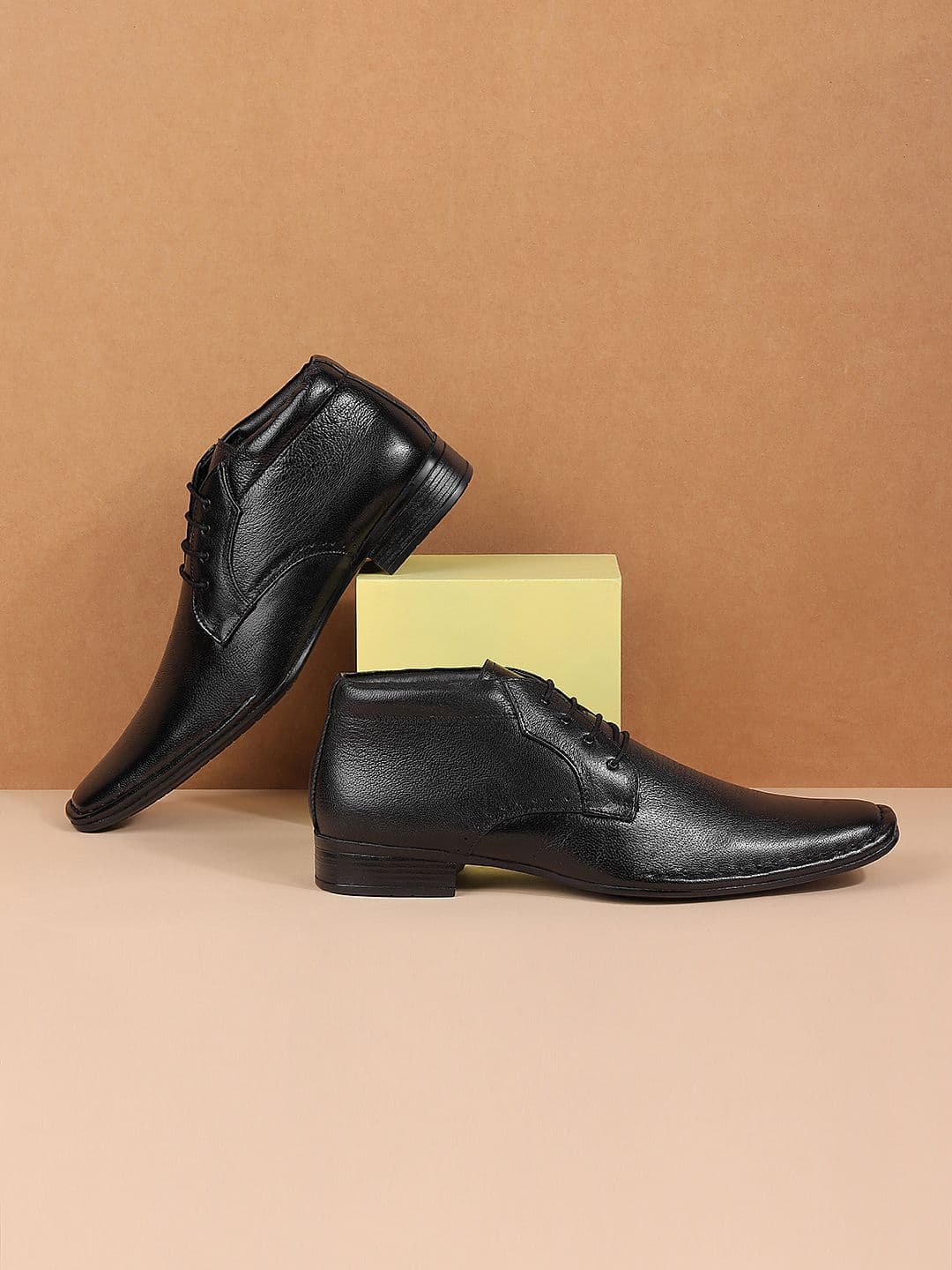 Mochi Men Black Solid Leather Formal Derbys - view 1