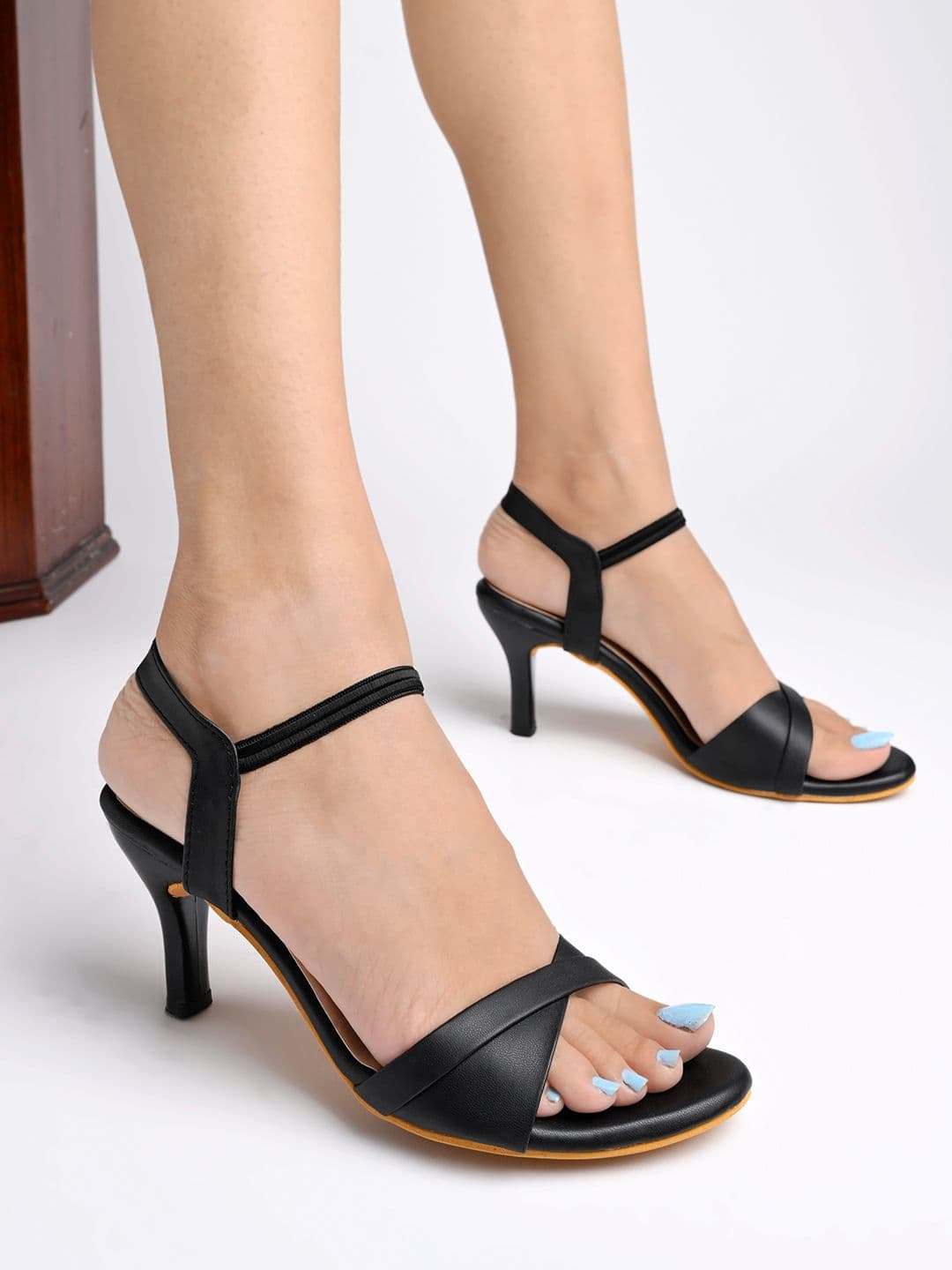 Shoetopia Black Party Slim Heeled Sandals - view 1