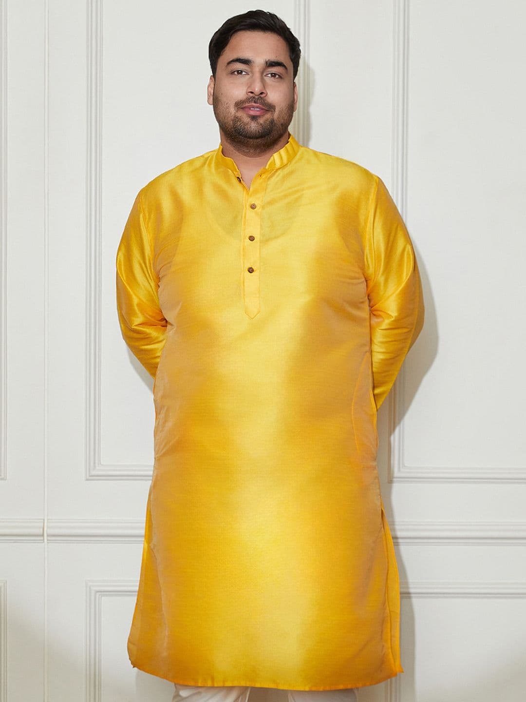 VASTRAMAY Men Yellow Solid Straight Kurta - view 1