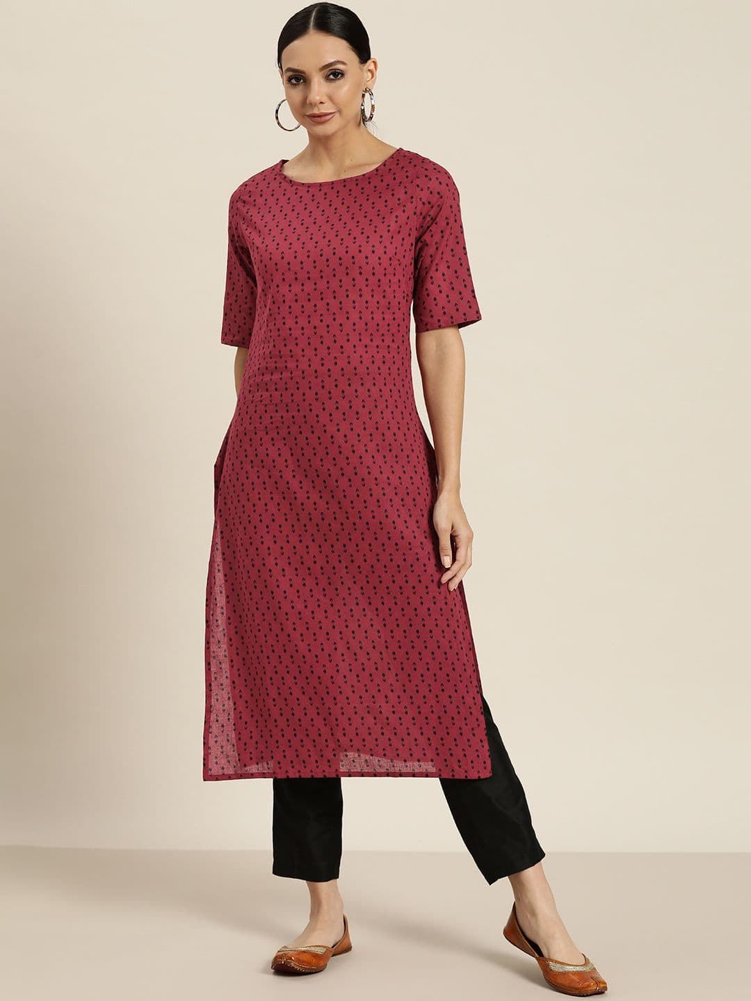 Sangria Women Maroon & Black Ethnic Motifs Printed Cotton Kurta - view 1