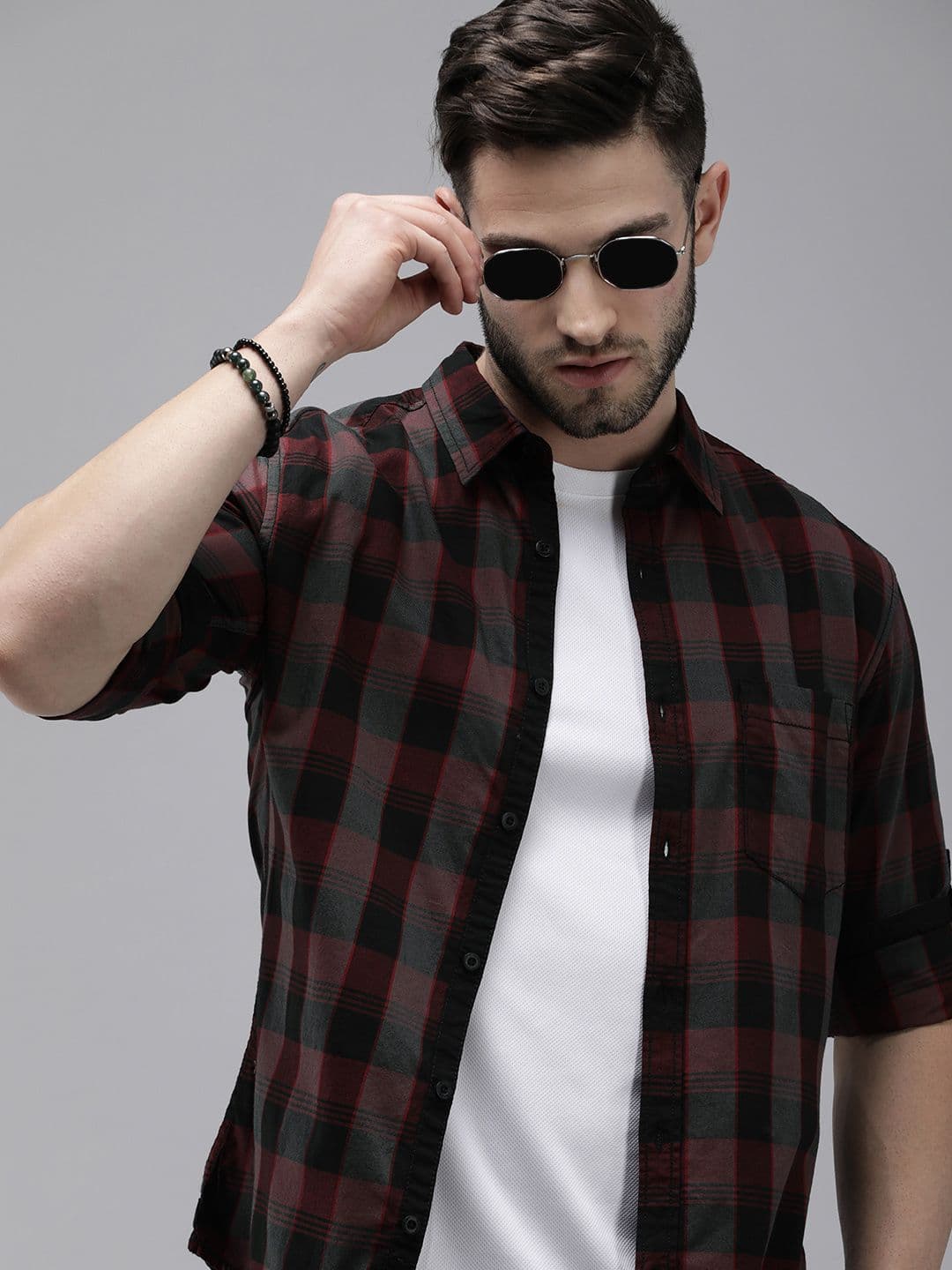Roadster Men Maroon & Grey Checked Slim Fit Pure Cotton Casual Shirt - view 1