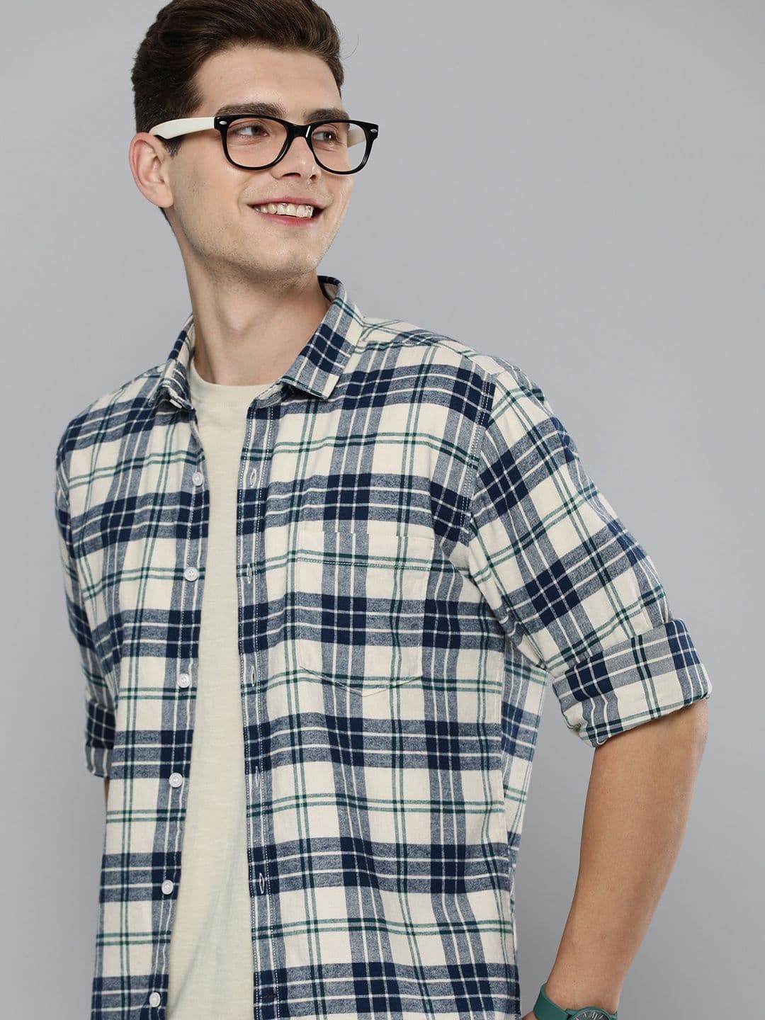Mast & Harbour Men White & Blue Checked Slim Fit Cotton Casual Shirt - view 1