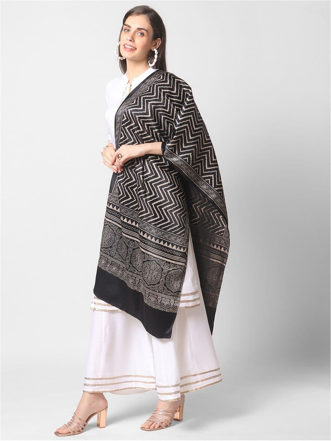 Dupatta Bazaar Black & Grey Printed Block Print Dupatta - view 1