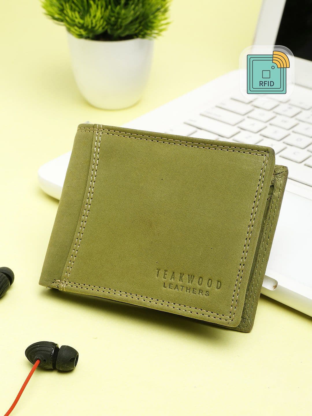 Teakwood Leathers Men Green Solid Two Fold Wallet - view 1