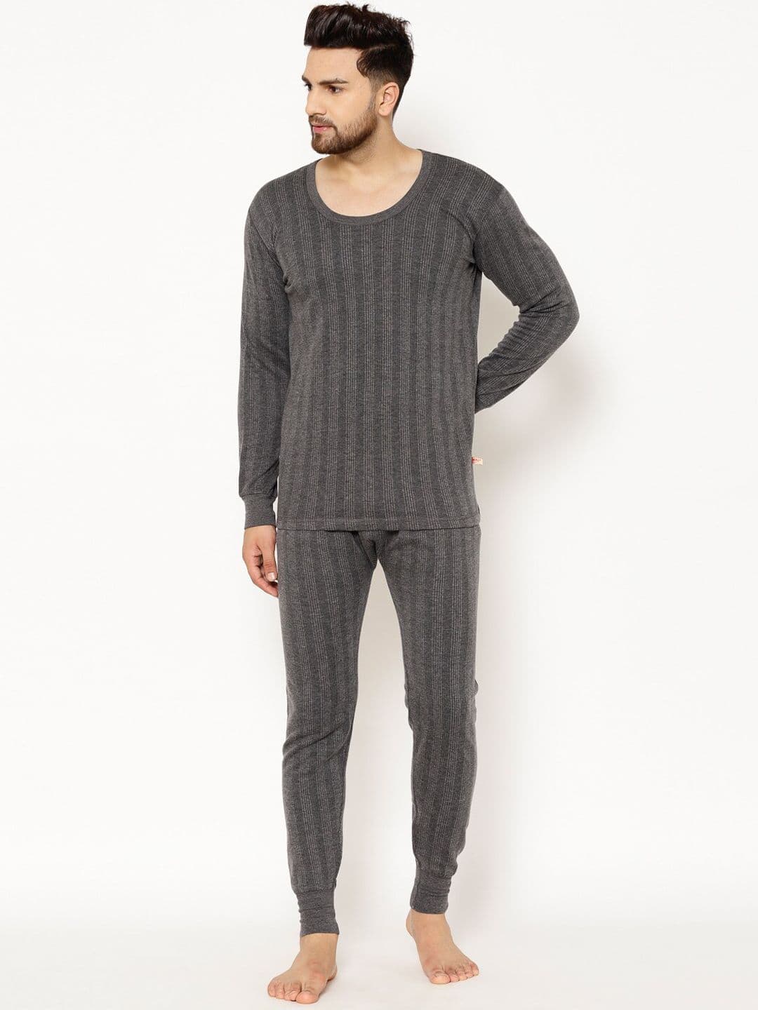 MACK JONNEY Men Charcoal Grey Solid Thermal Set - view 1