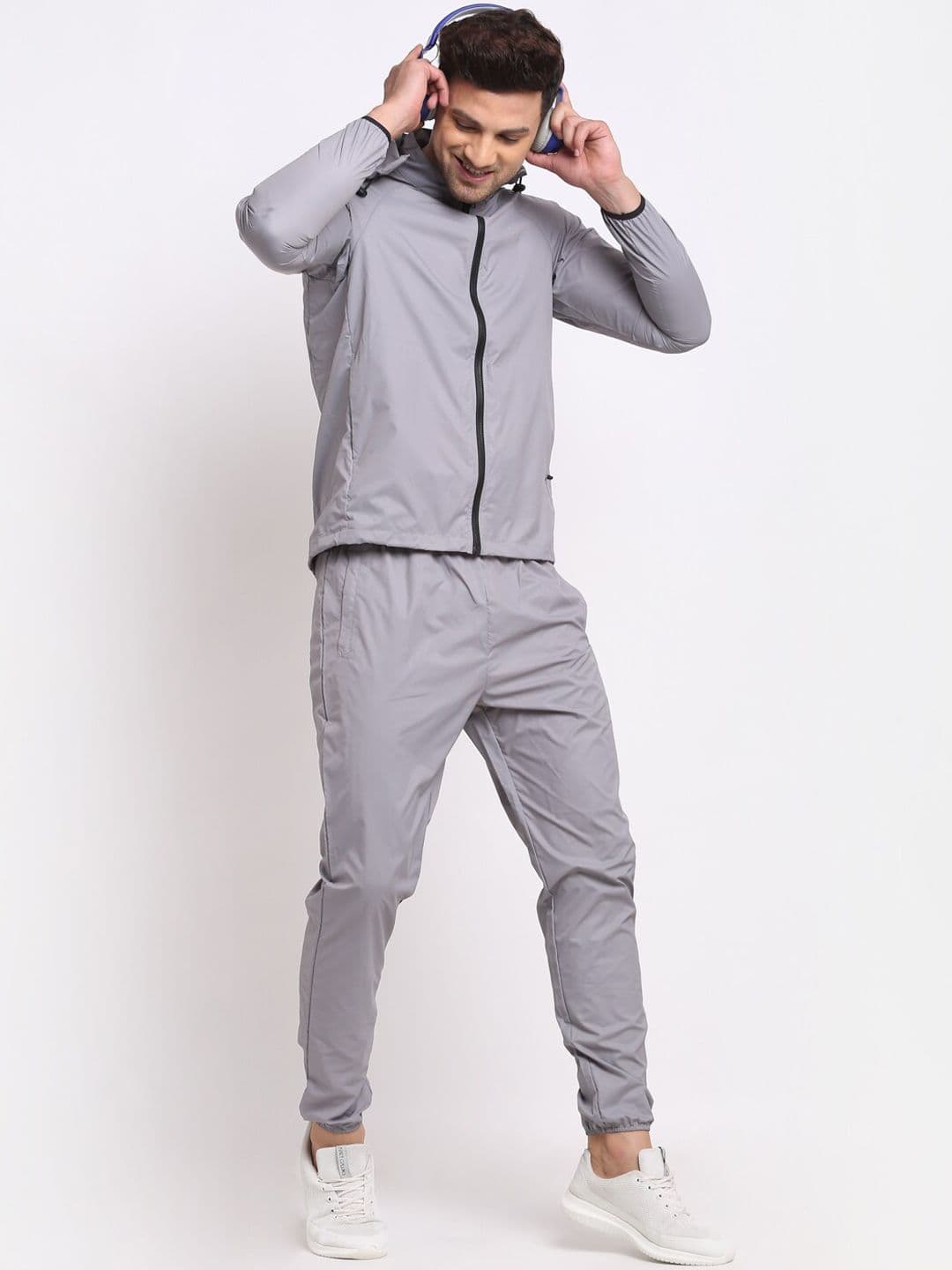 Invincible Men's Windrunner Outdoor Set