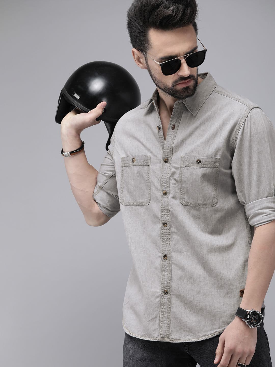 Roadster Men Grey Solid Regular Fit Cotton Casual Shirt - view 1