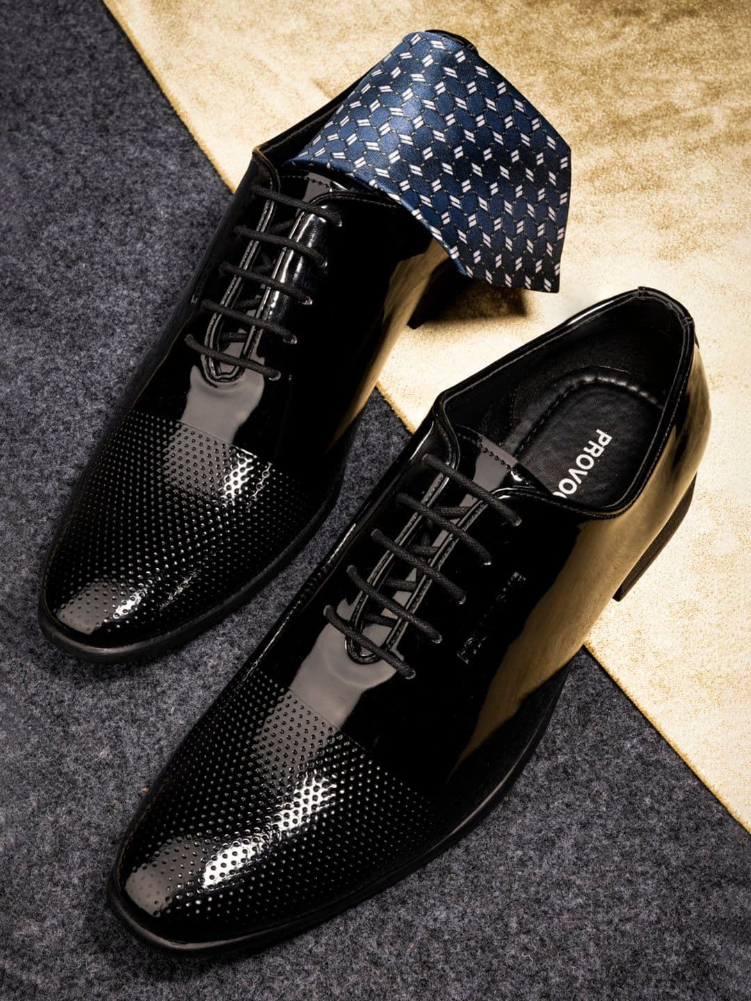 Provogue Men Black Solid Formal Debys - view 1