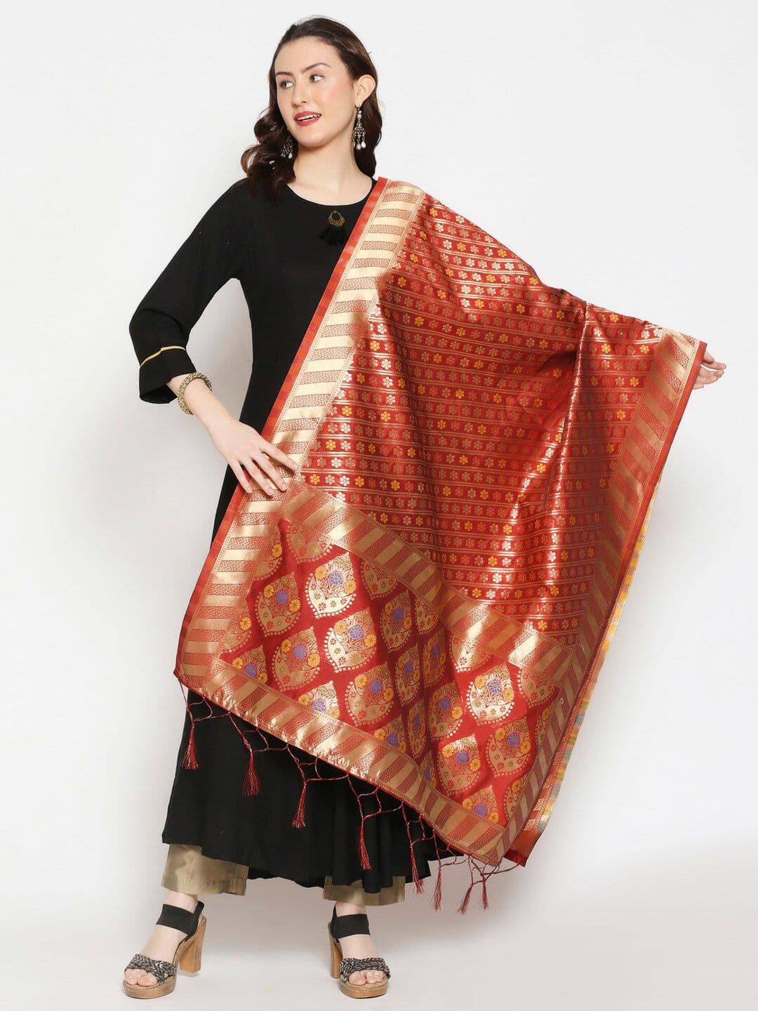 Dupatta Bazaar Red & Gold-Toned Ethnic Motifs Woven Design Banarasi Silk Dupatta - view 1