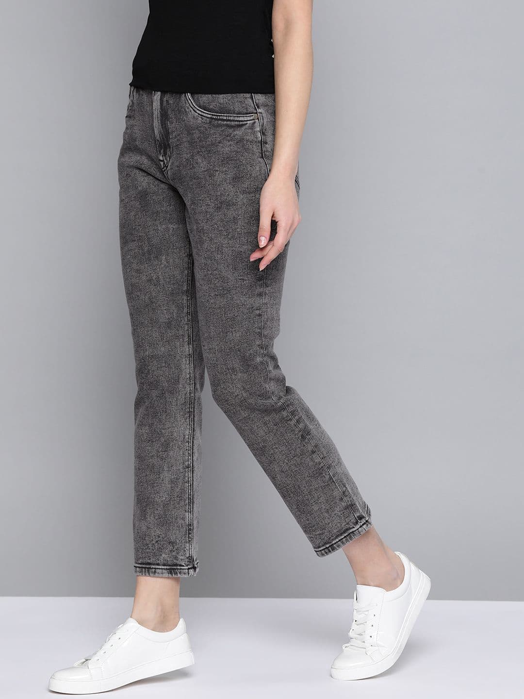 Mast & Harbour Women Charcoal Grey Straight Fit Light Fade Stretchable Washed Jeans - view 1