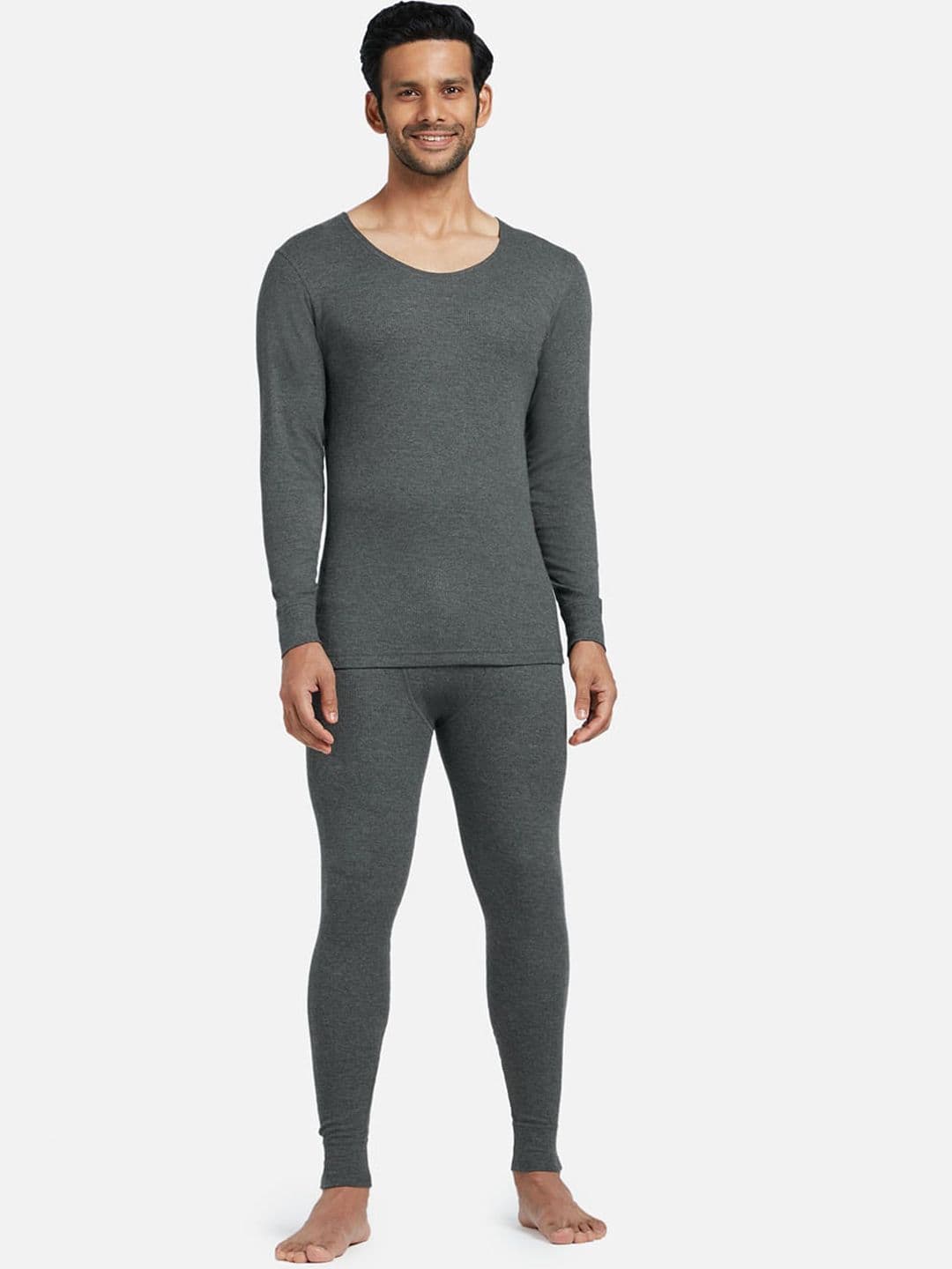 XYXX Men Grey Solid Cotton Thermal Set - view 1