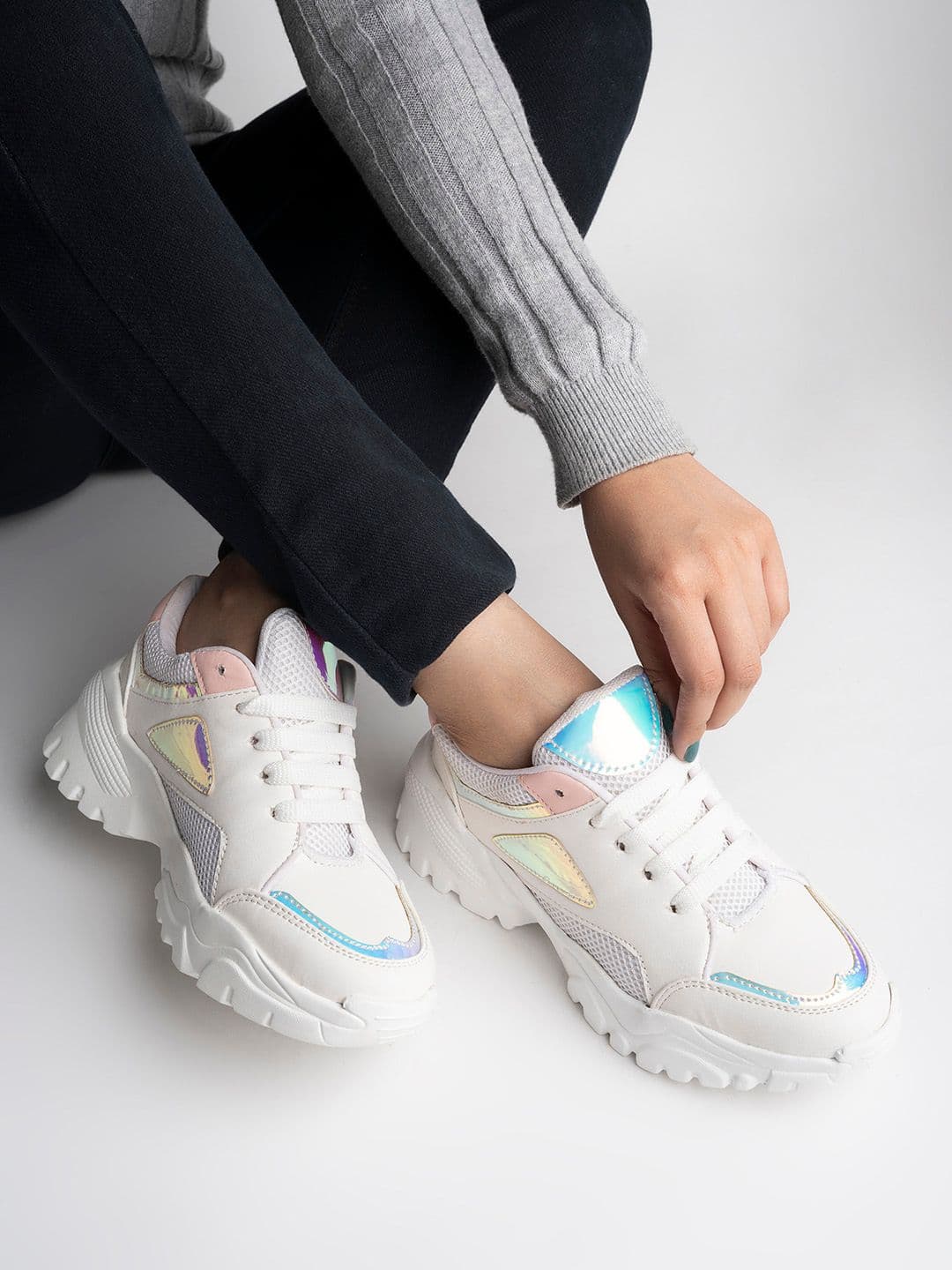 Shoetopia Women White Colourblocked Walking Shoes - view 1