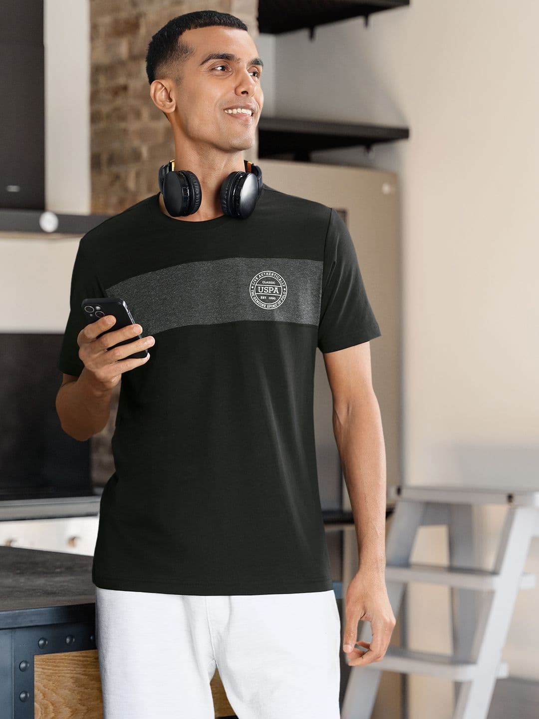 U.S. Polo Assn. Men Black & Grey Colourblocked Round Neck Lounge T-shirt - view 1