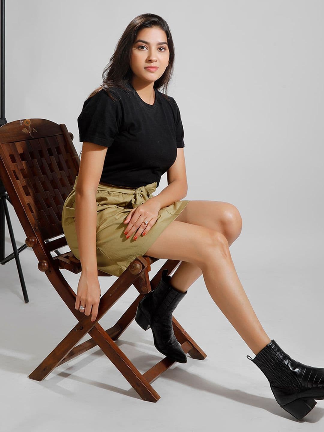 Dream of Glory Inc Women Khaki Solid Mini A-line Skirt - view 1