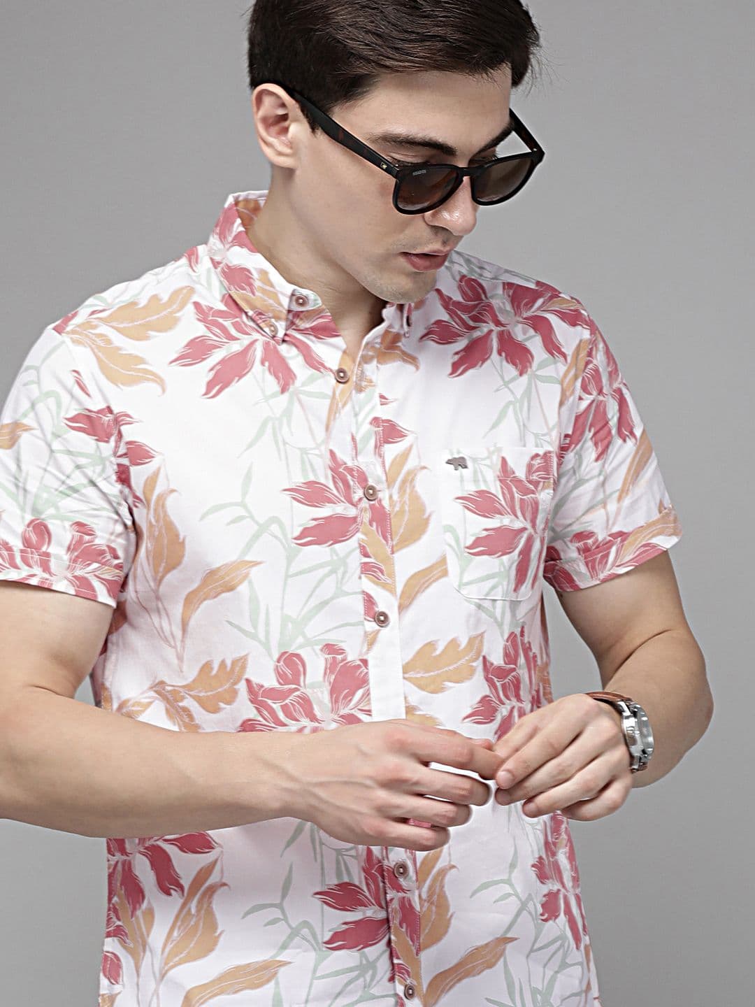 THE BEAR HOUSE Men White Slim Fit Floral Print Pure Cotton Casual Shirt - view 1