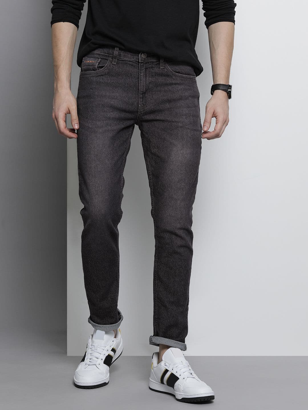 The Indian Garage Co Men Black Slim Fit Light Fade Stretchable Jeans - view 1
