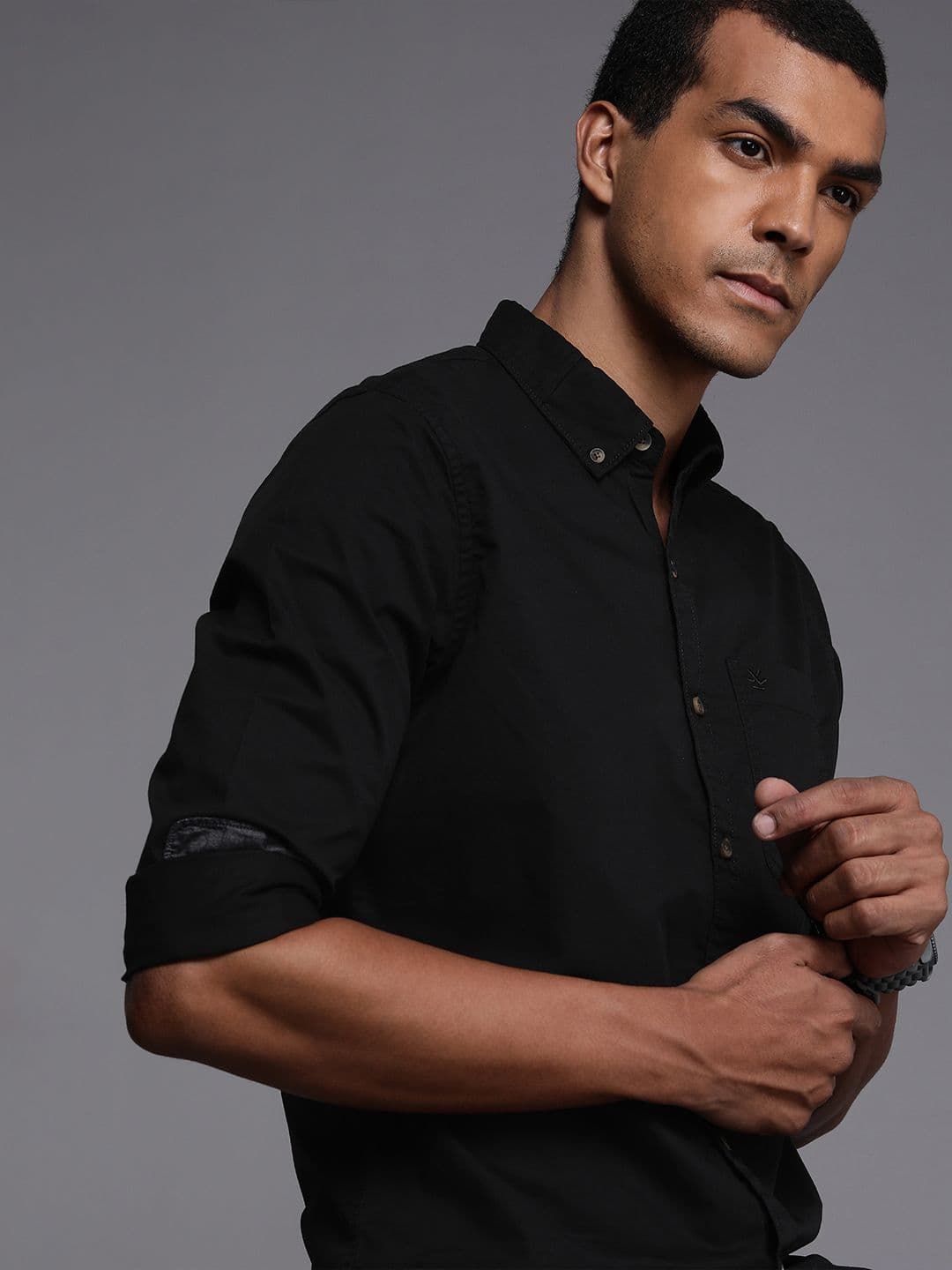 WROGN Men Black Solid Slim Fit Cotton Casual Shirt - view 1