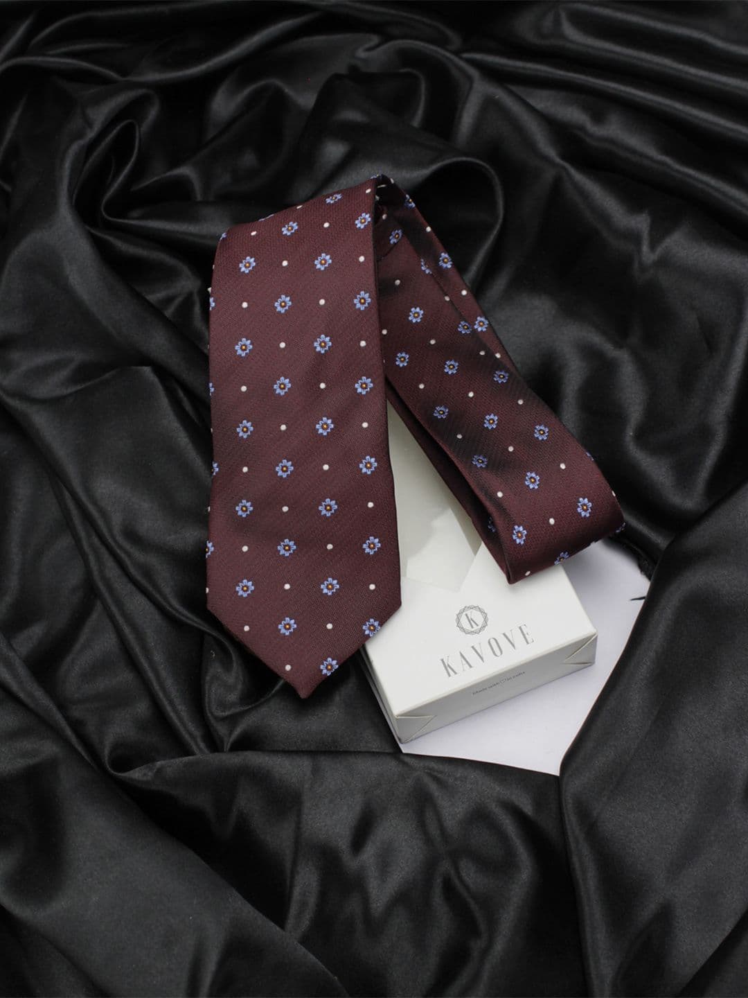 Kavove Men Maroon & Blue The Floral Polka Fusion Woven Design Broad Tie - view 1