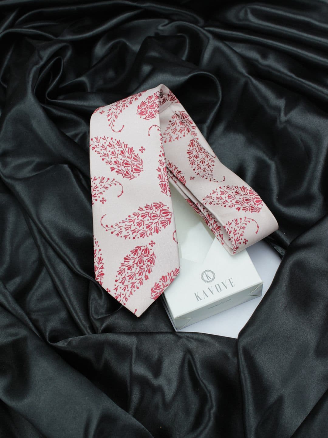 Kavove Men Pink & Maroon Printed Broad Tie - view 1
