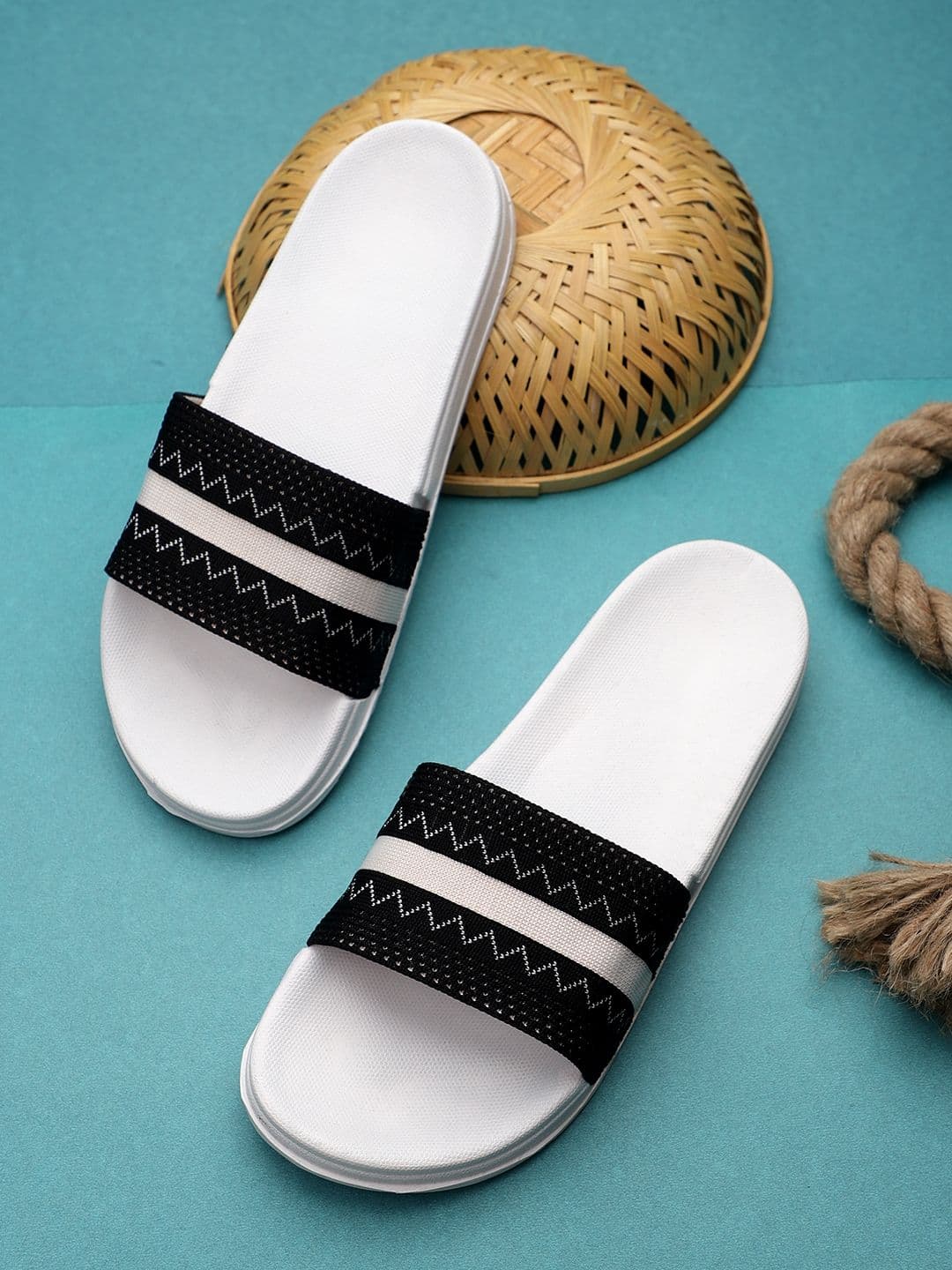 Pampy Angel Men White & Black Printed Rubber Sliders - view 1