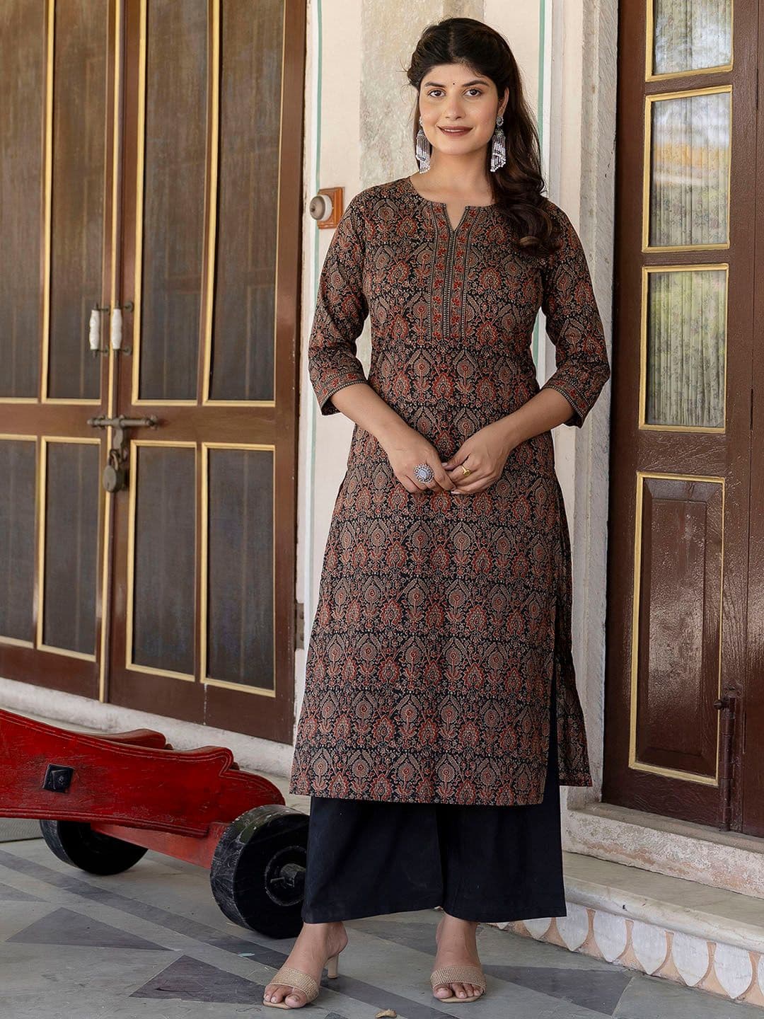 Nayo Women Multicoloured & bracken Ethnic Motifs Printed Keyhole Neck Chikankari Kurta - view 1