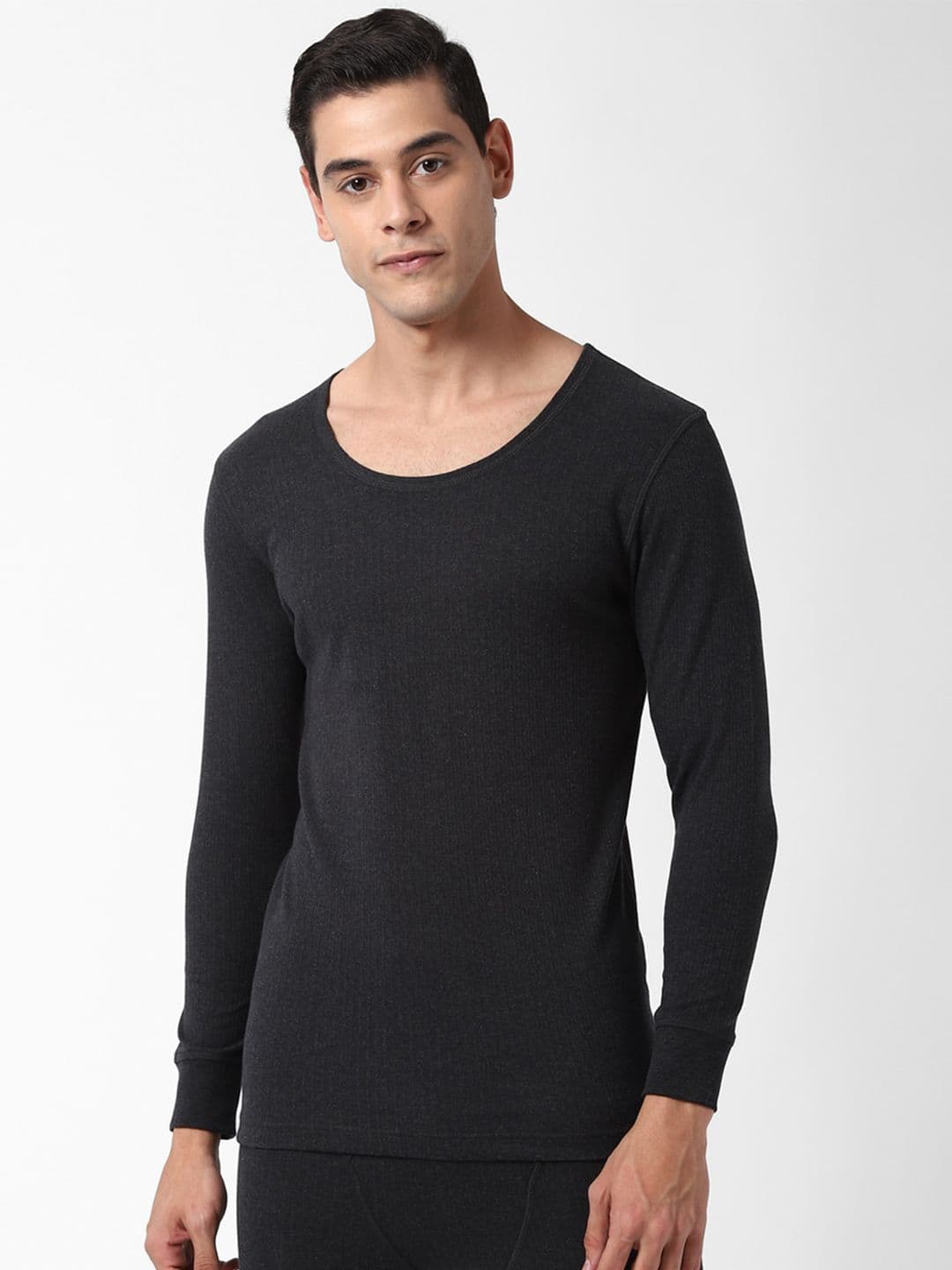 Peter England Men Grey Thermal T-shirt - view 1