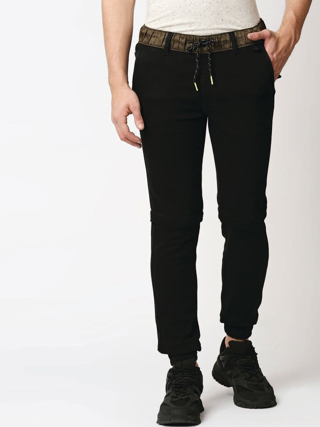 WAIMEA Men Black Solid Slim Fit Slash Knee Stretchable Cotton Jogger Jeans - view 1