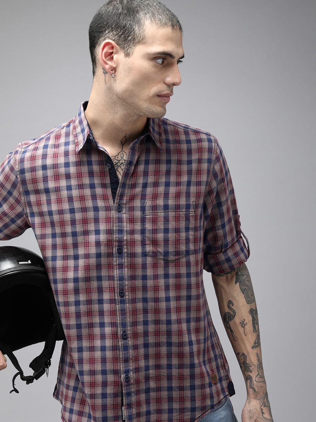 The Roadster Lifestyle Co Men Navy Blue & Mauve Checked Pure Cotton Casual Shirt - view 1