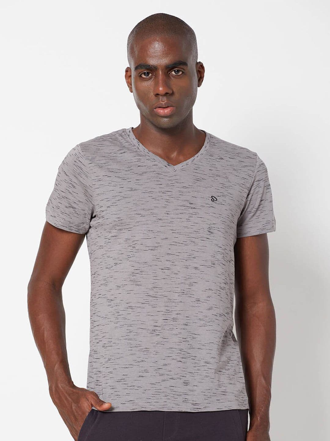 SPORTO Men Grey V-Neck T-shirt