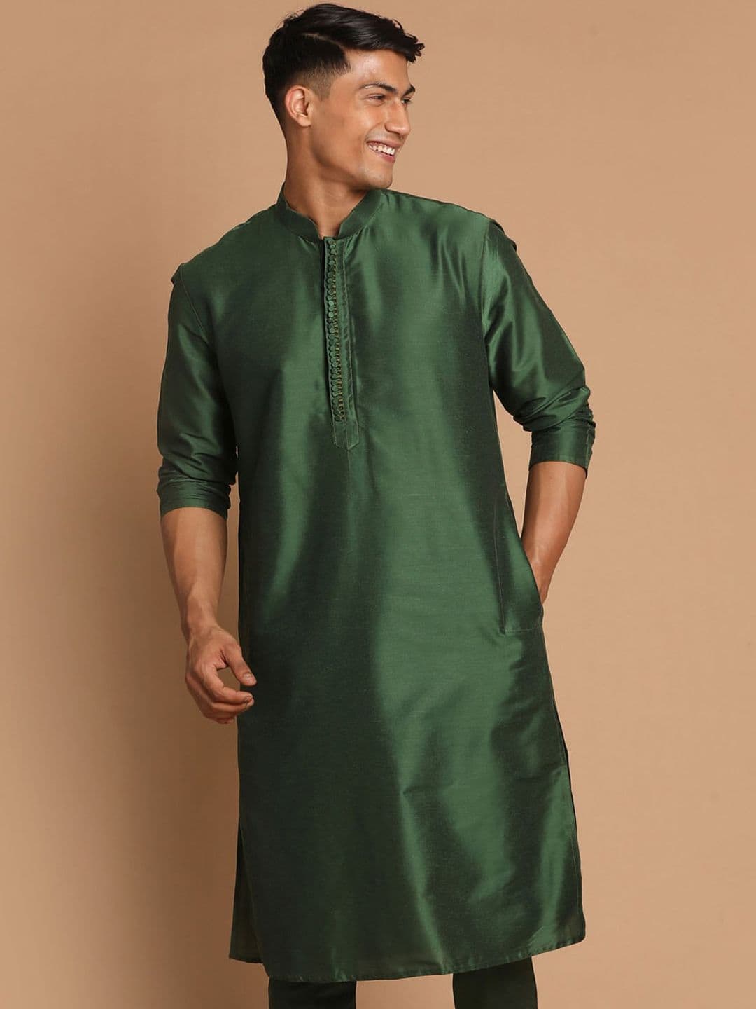 VASTRAMAY Men Green Kurta - view 1