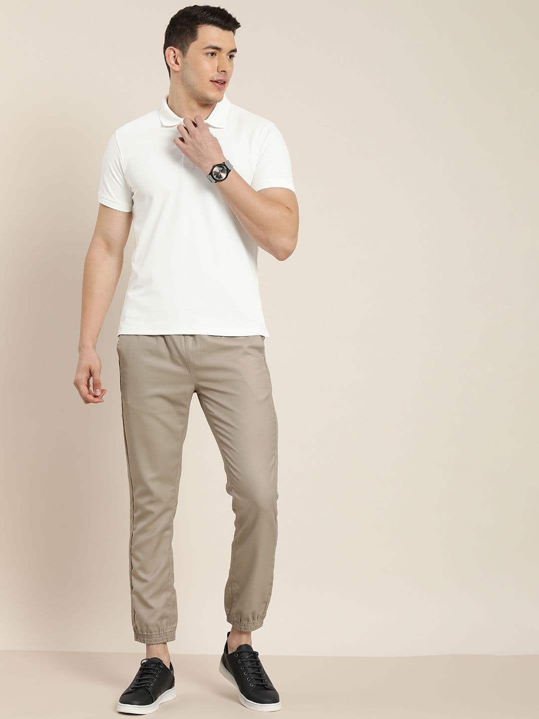 ether Men White Solid Moisture-Wicking Antimicrobial Polo - view 1