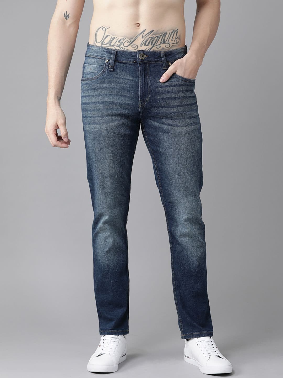 Roadster Men Navy Blue Slim Tapered Fit Light Fade Stretchable Jeans - view 1