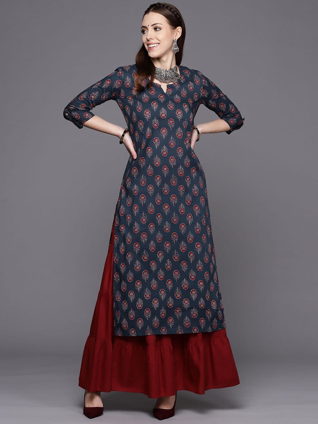 Varanga Navy Blue Ethnic Motifs Jaipuri Printed Cotton Straight Kurta - view 1