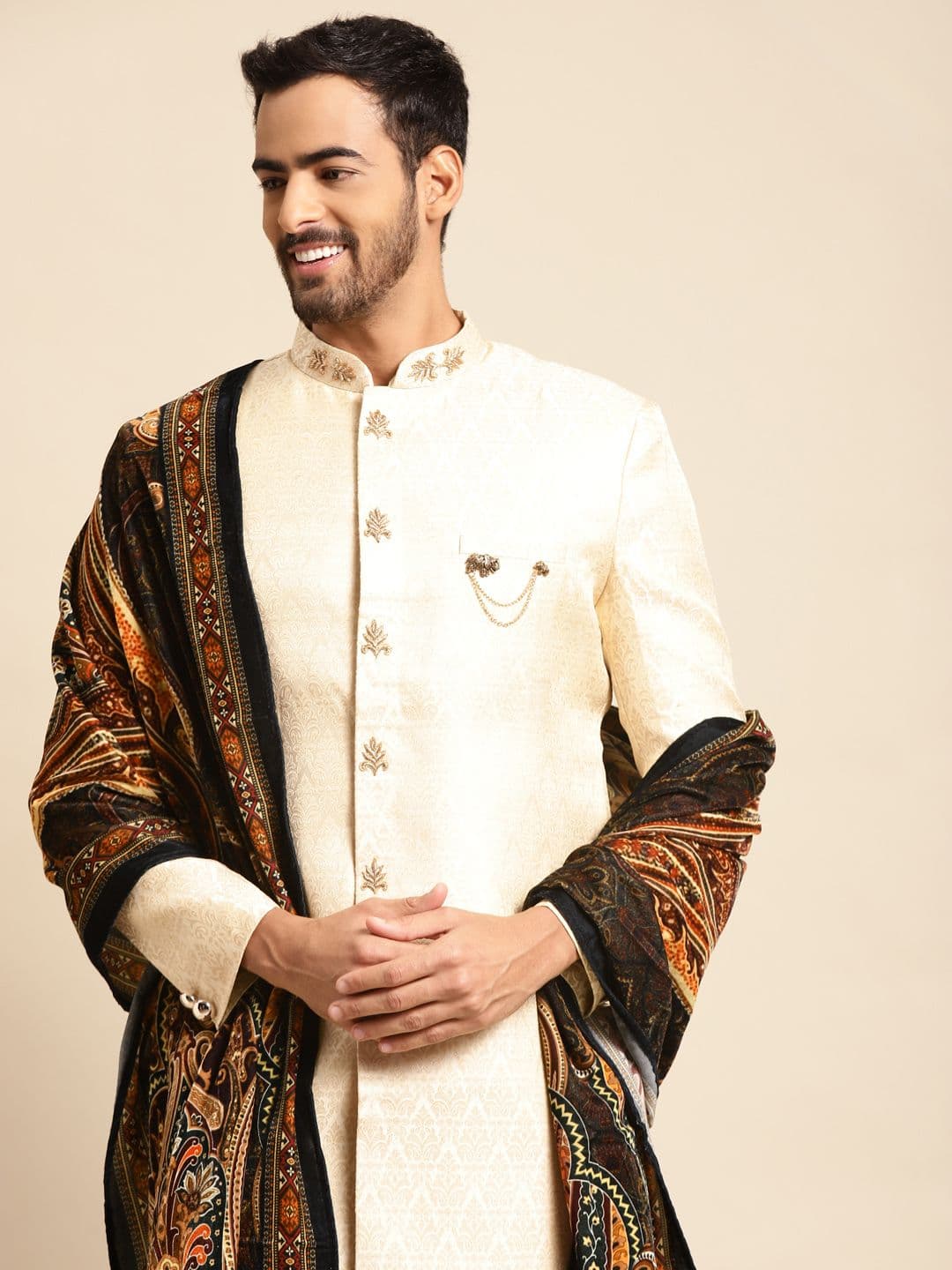KISAH Men Woven Design Indowestern Sherwani Set With Dupatta - view 1