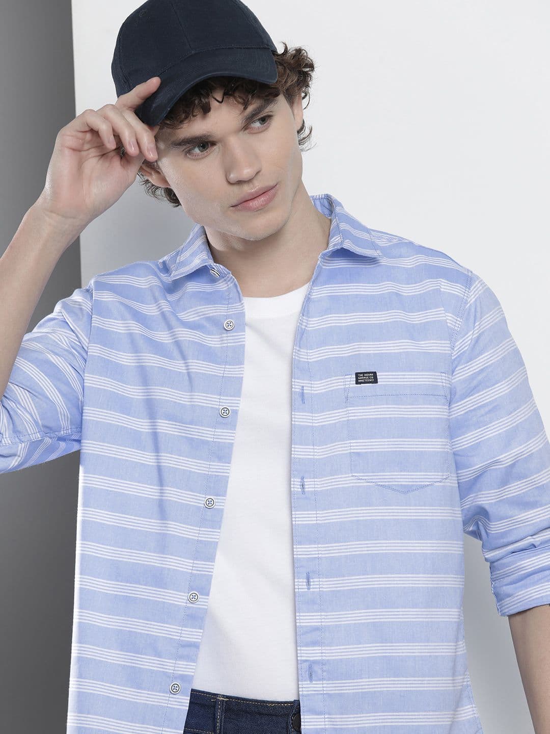 The Indian Garage Co Men Blue & White Slim Fit Striped Pure Cotton Casual Shirt - view 1