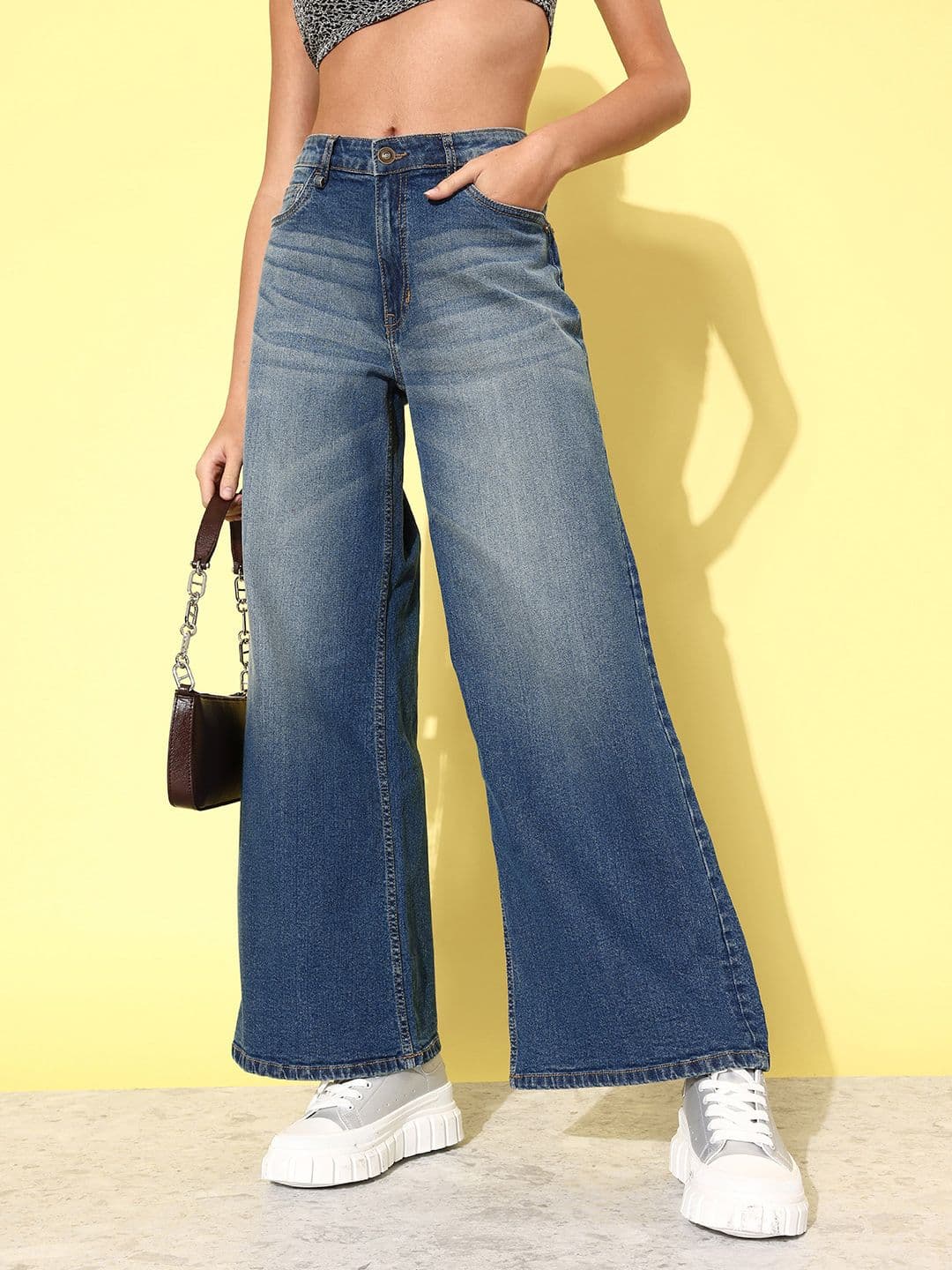 The Roadster Life Co. Women Medium Blue Wide Leg Heavy Fade Mid-Rise Stretchable Jeans - view 1