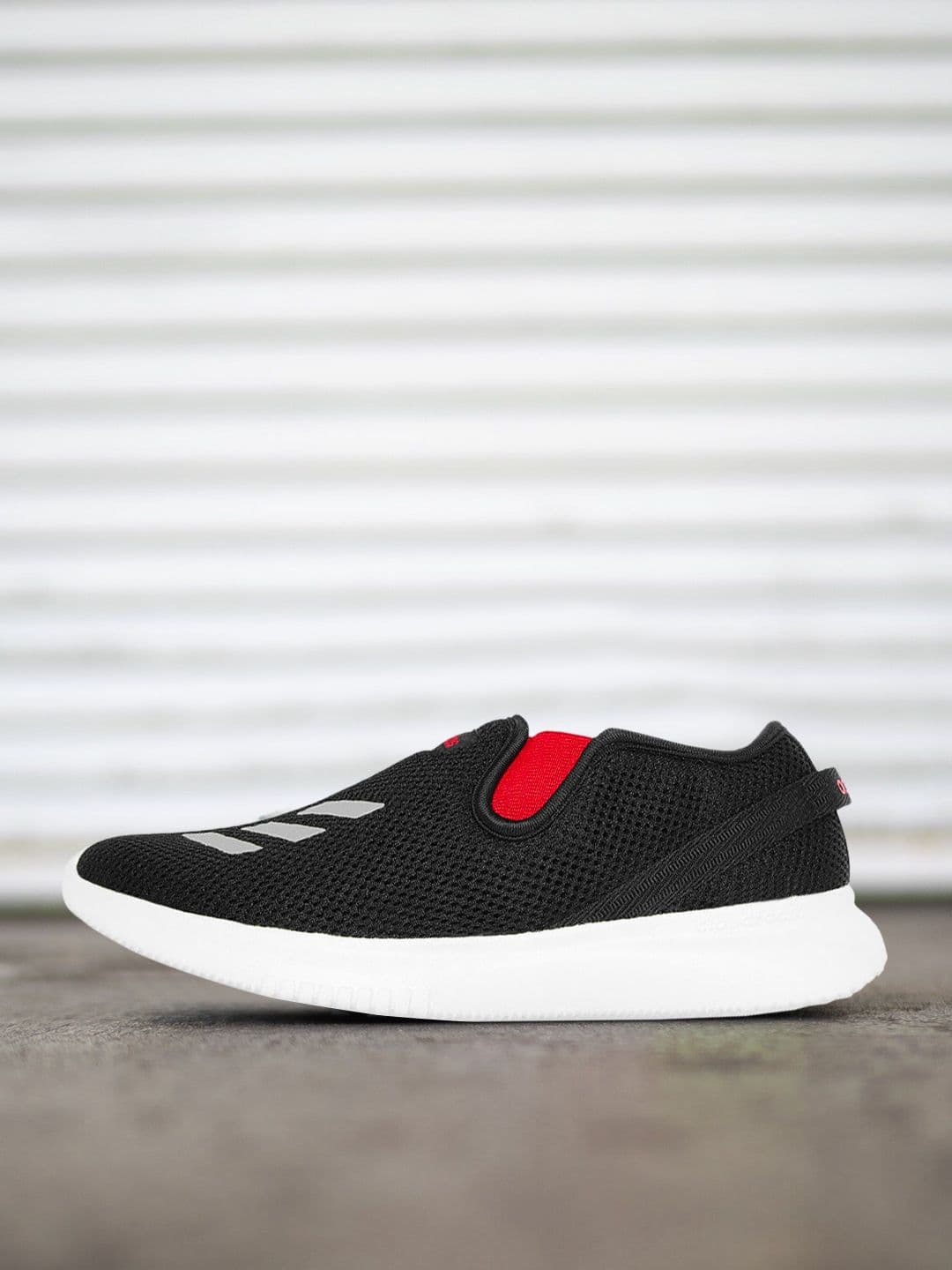 ADIDAS Men Black Woven Design Prizmo Running Shoes - view 1