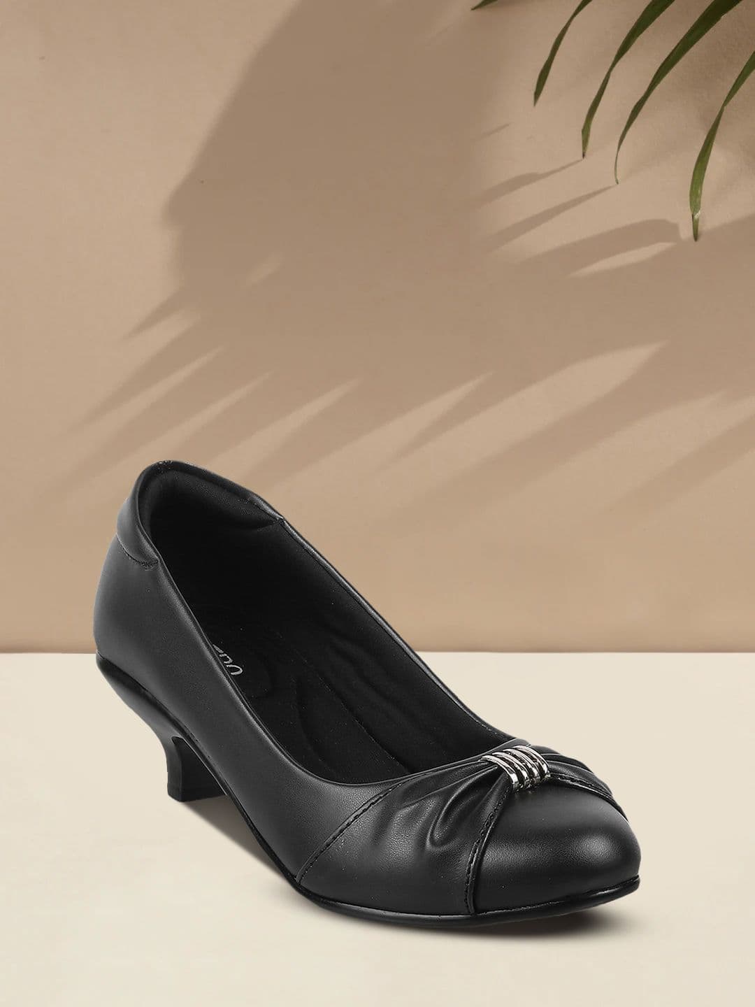 Metro Black Kitten Pumps - view 1