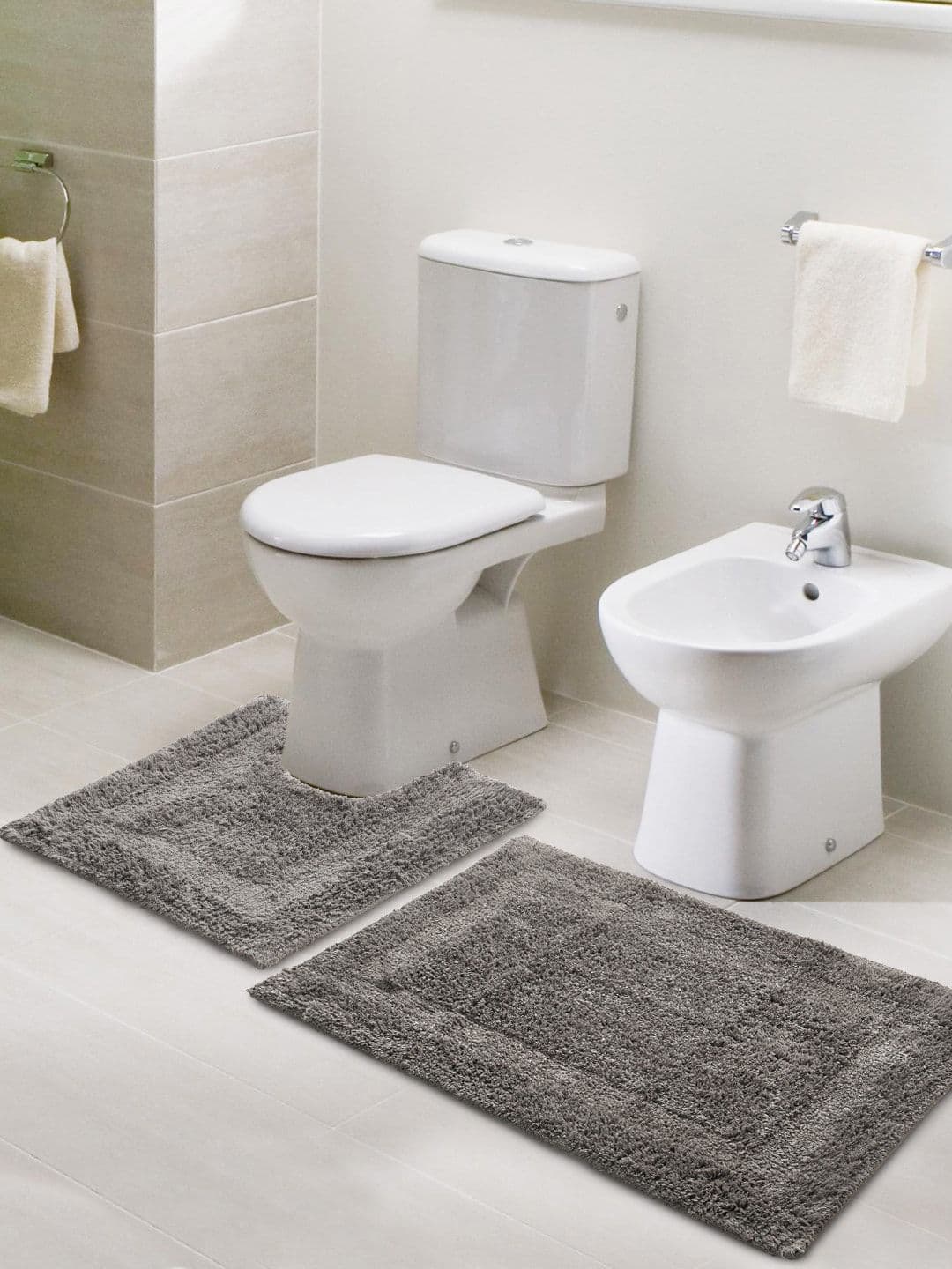 SASHAA WORLD Grey Solid Anti-Skid Bath Rugs - view 1