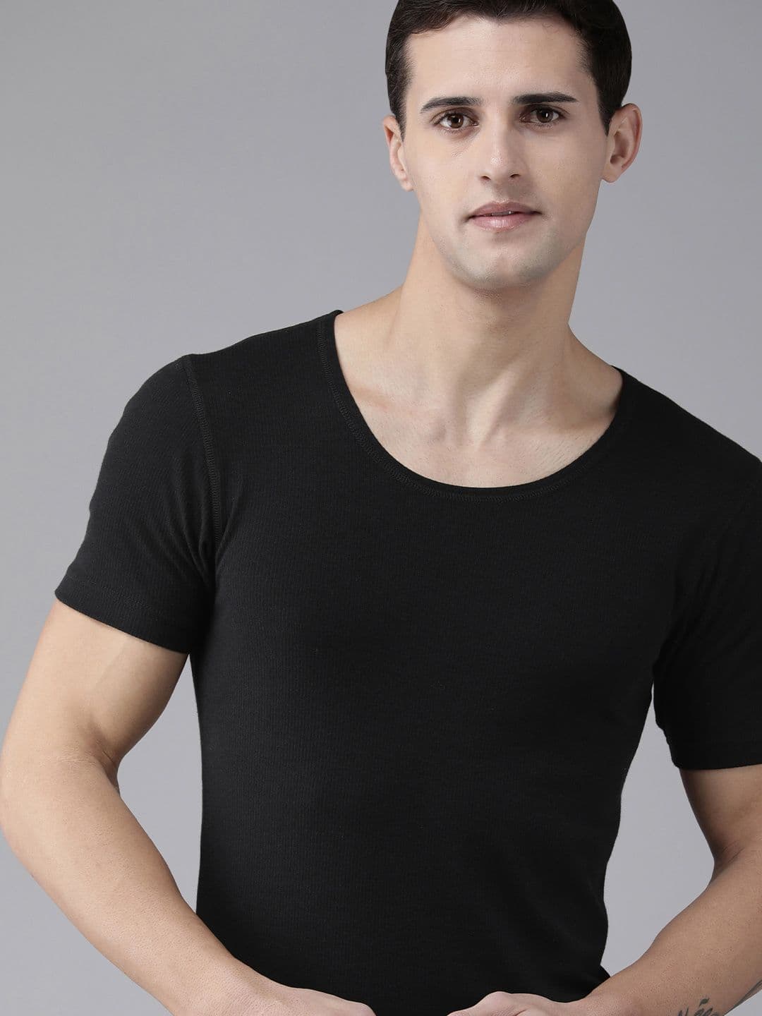 Van Heusen Innerwear Men Warmtech Anti Bacterial Thermal Top - view 1