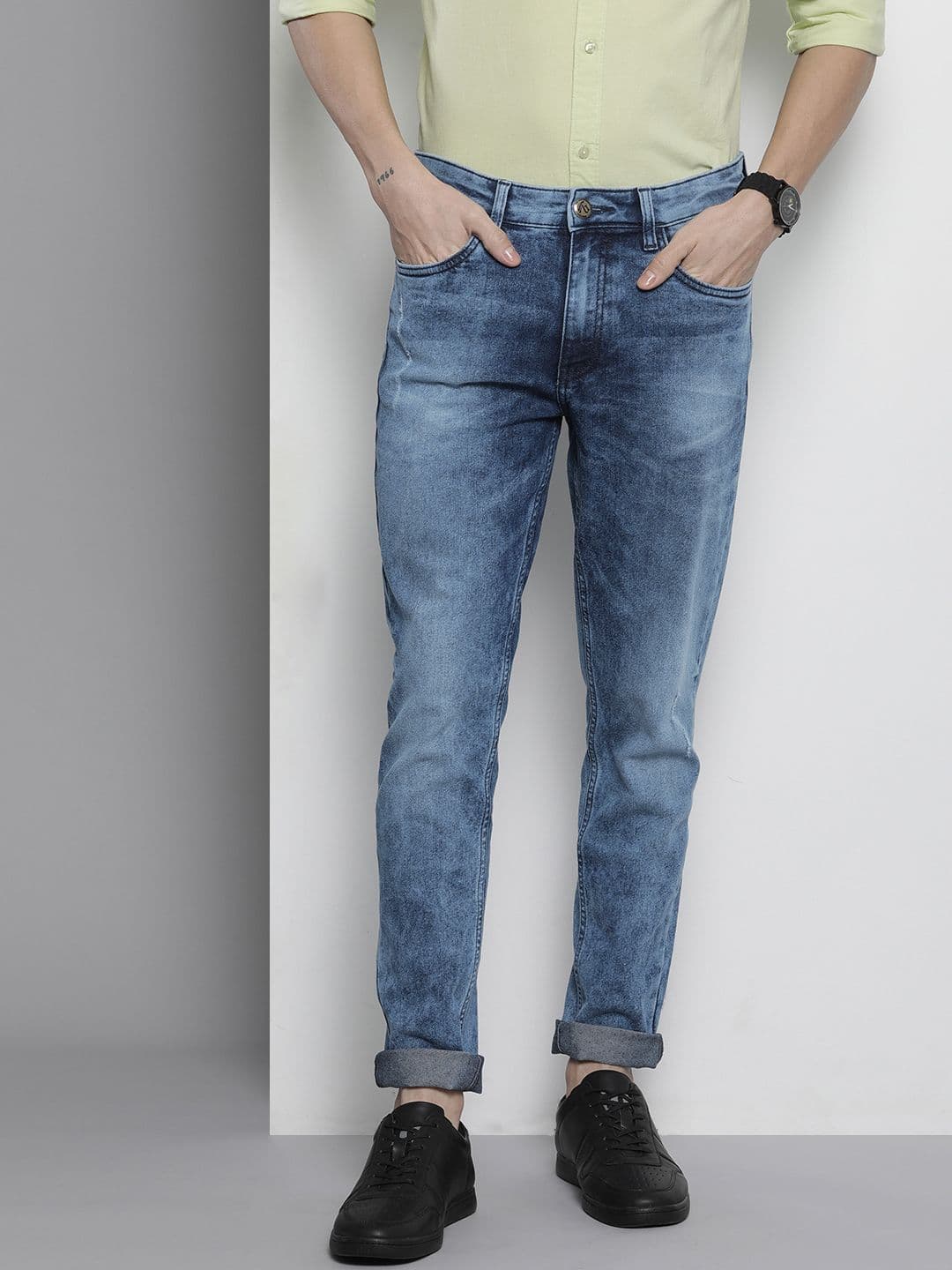 The Indian Garage Co Men Blue Heavy Fade Stretchable Jeans - view 1