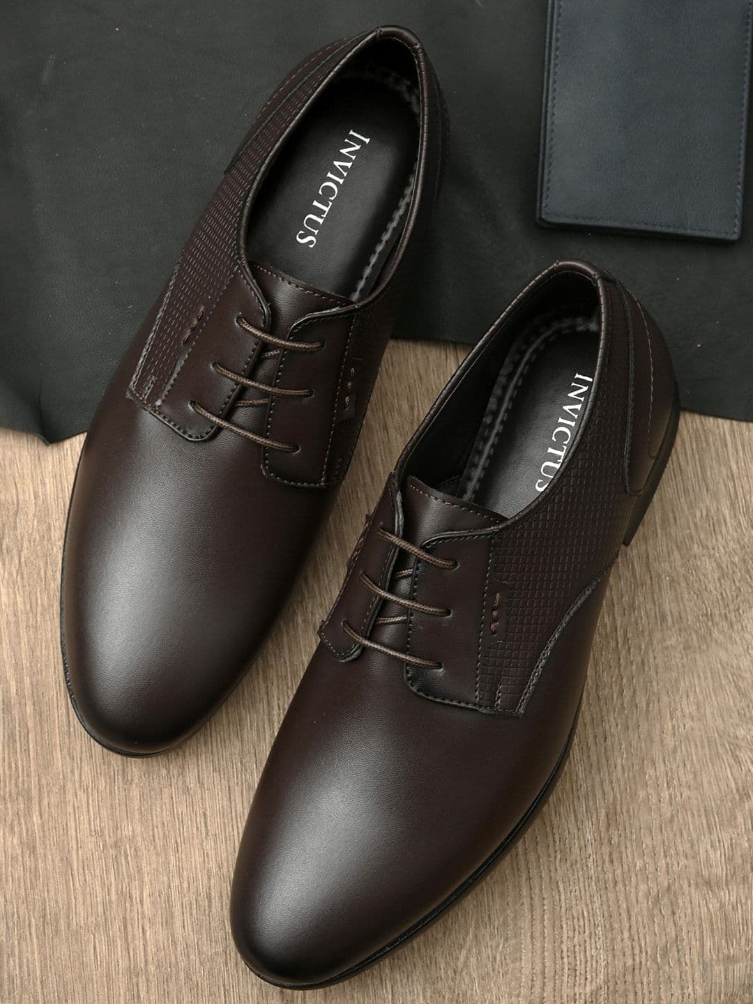 INVICTUS Men Brown Solid Formal Derby - view 1