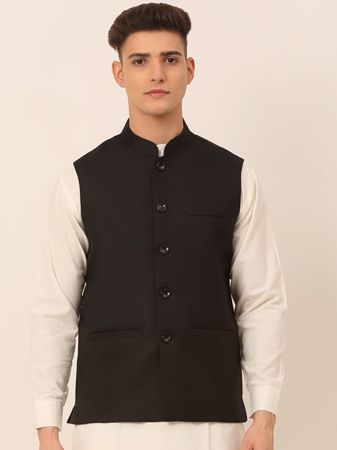 Jompers Men Black Solid Nehru Jacket - view 1