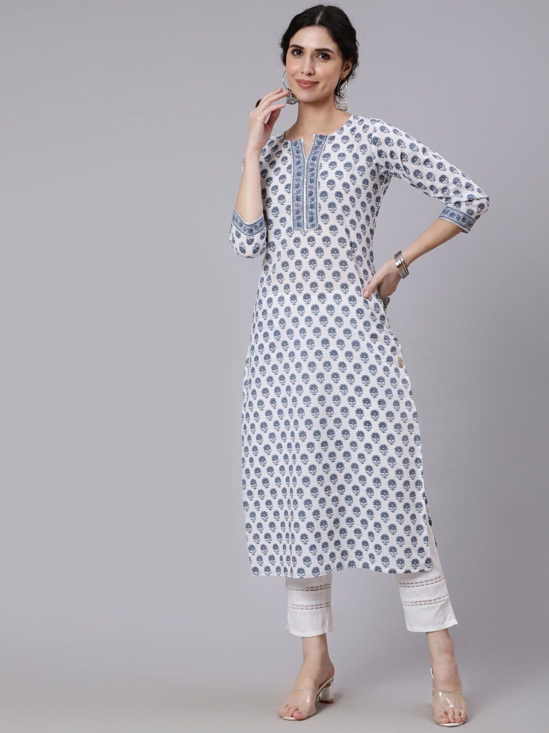 Nayo Women Off-White Printed Straight Kurta With Three Quarter Sleeves - view 1