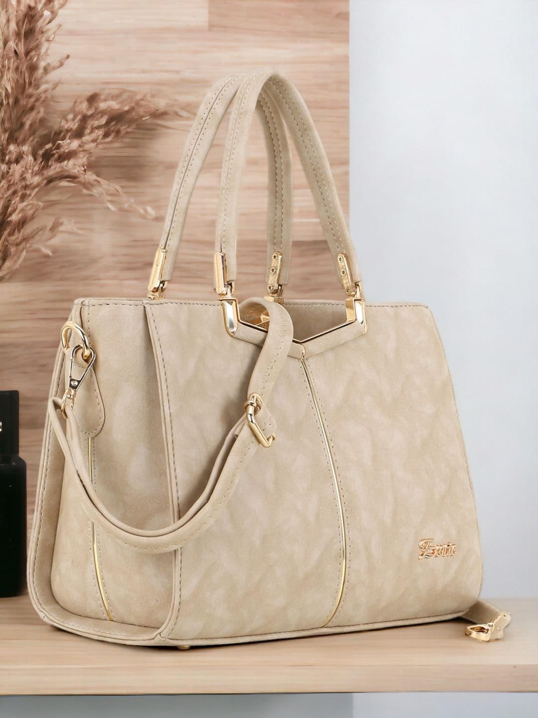 Exotic Cream-Coloured PU Structured Handheld Bag - view 1