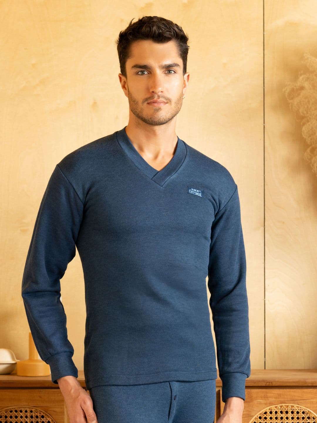 Lux Cottswool Men Blue Solid Slim Fit Thermal Top - view 1