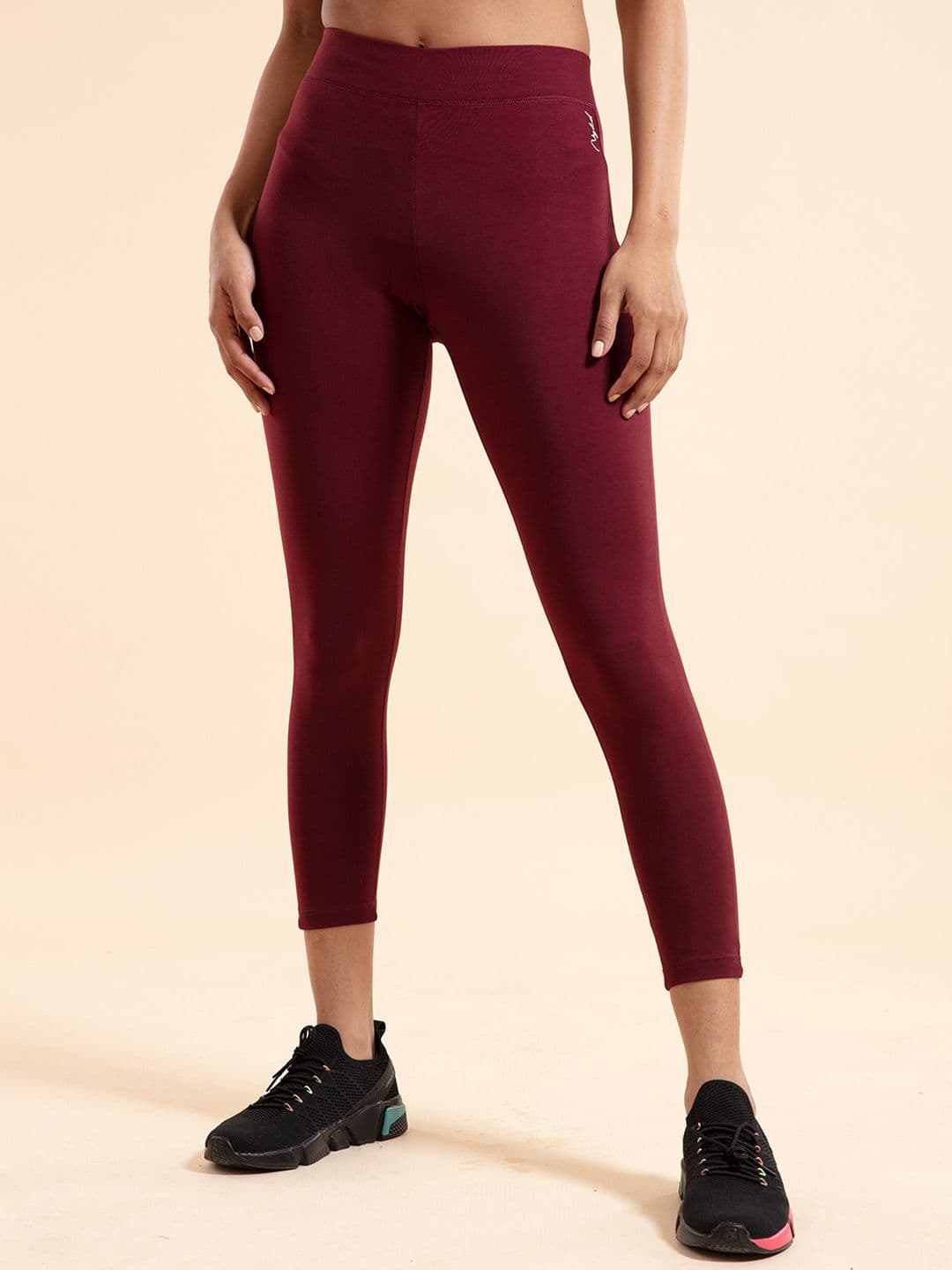 Nykd Women Solid Iconic Comfort Cotton Leggings - view 1
