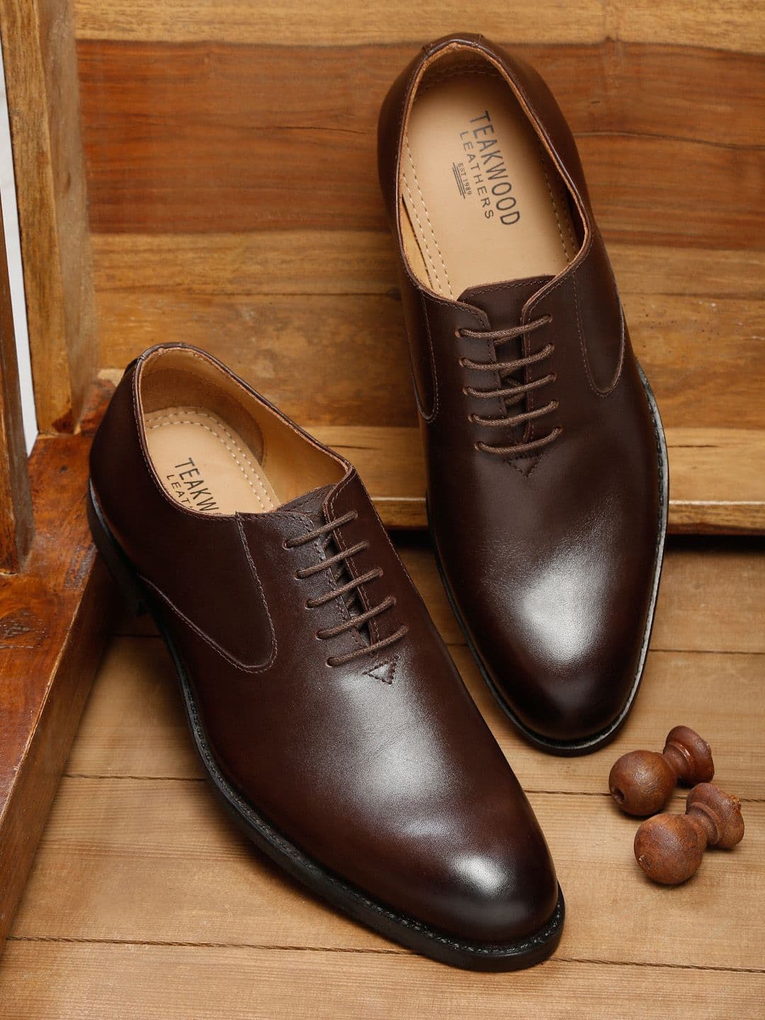 Teakwood Leathers Men Brown Solid Leather Formal Oxford Shoes - view 1