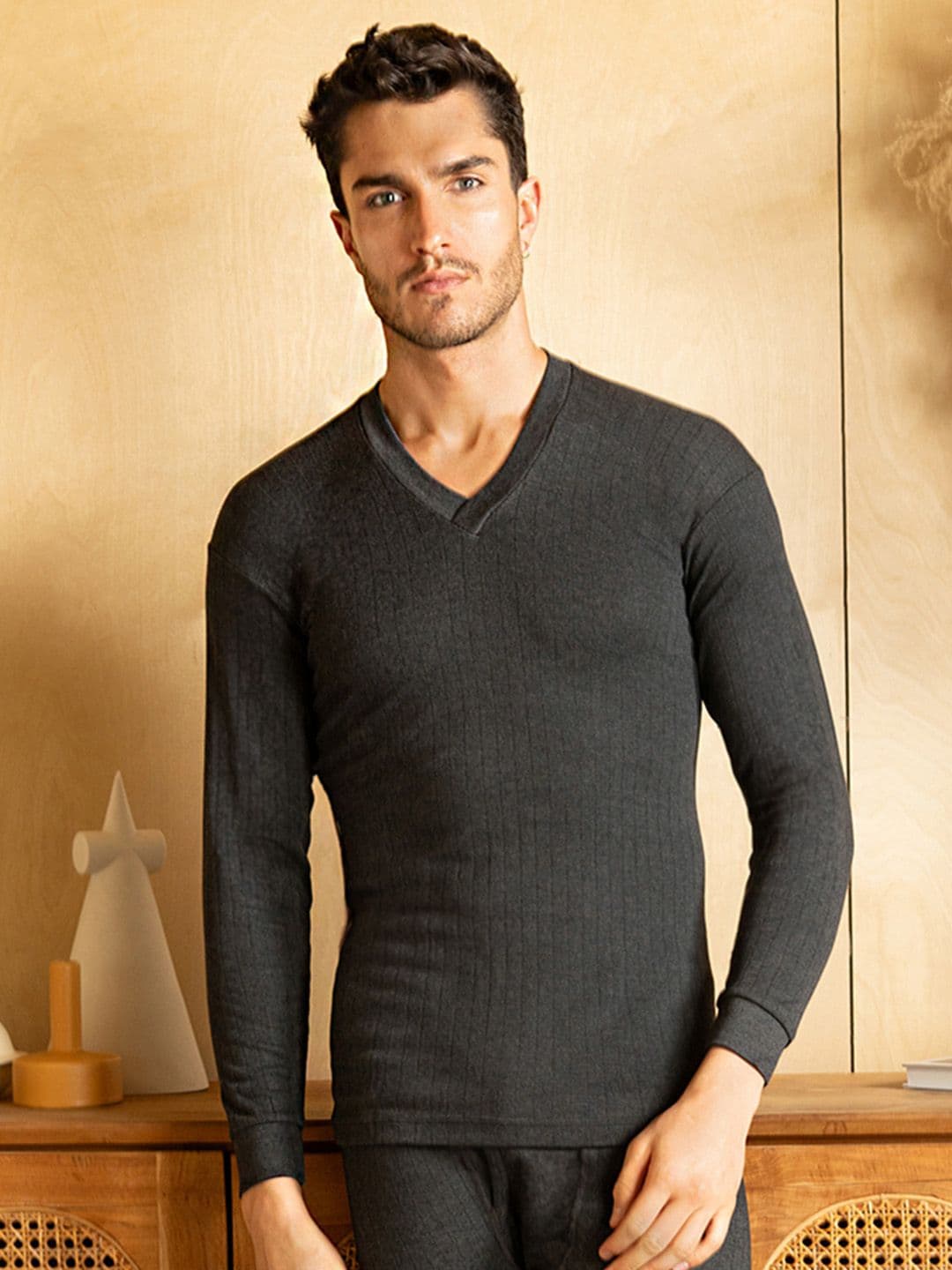 LUX PARKER Men Black Solid Cotton Thermal Top - view 1